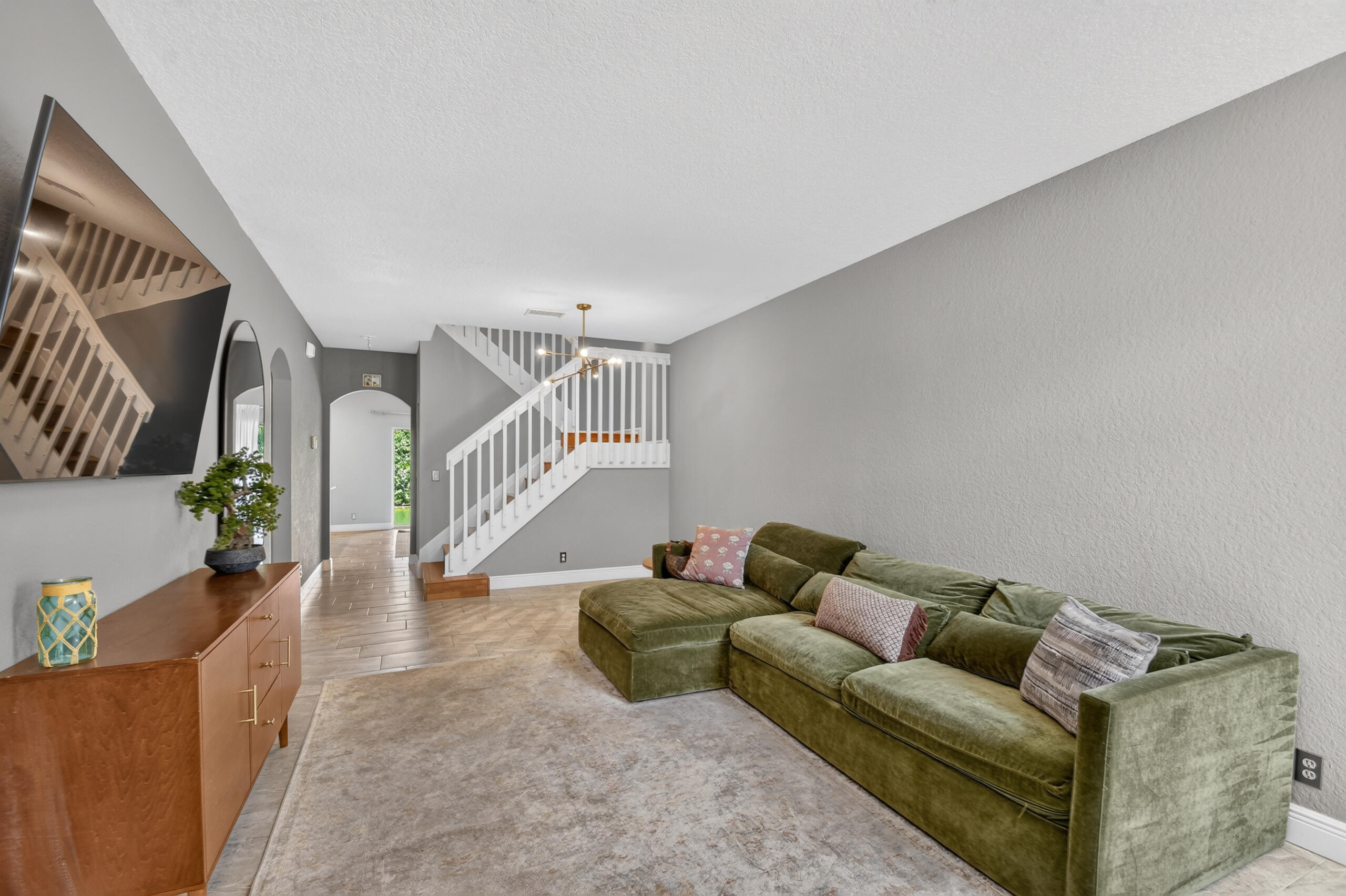 CEDAR RIDGE ESTATES - Residential