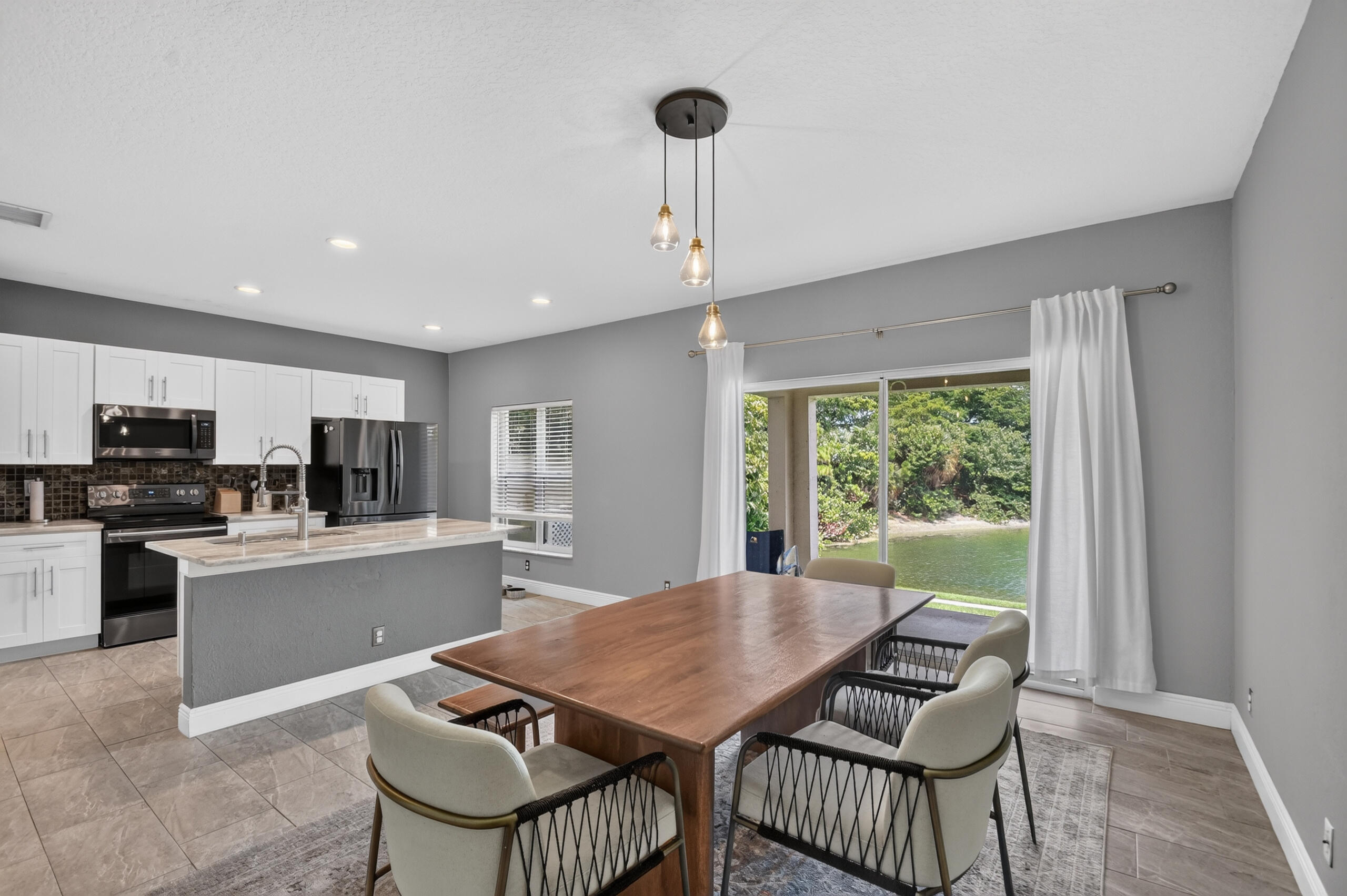 CEDAR RIDGE ESTATES - Residential