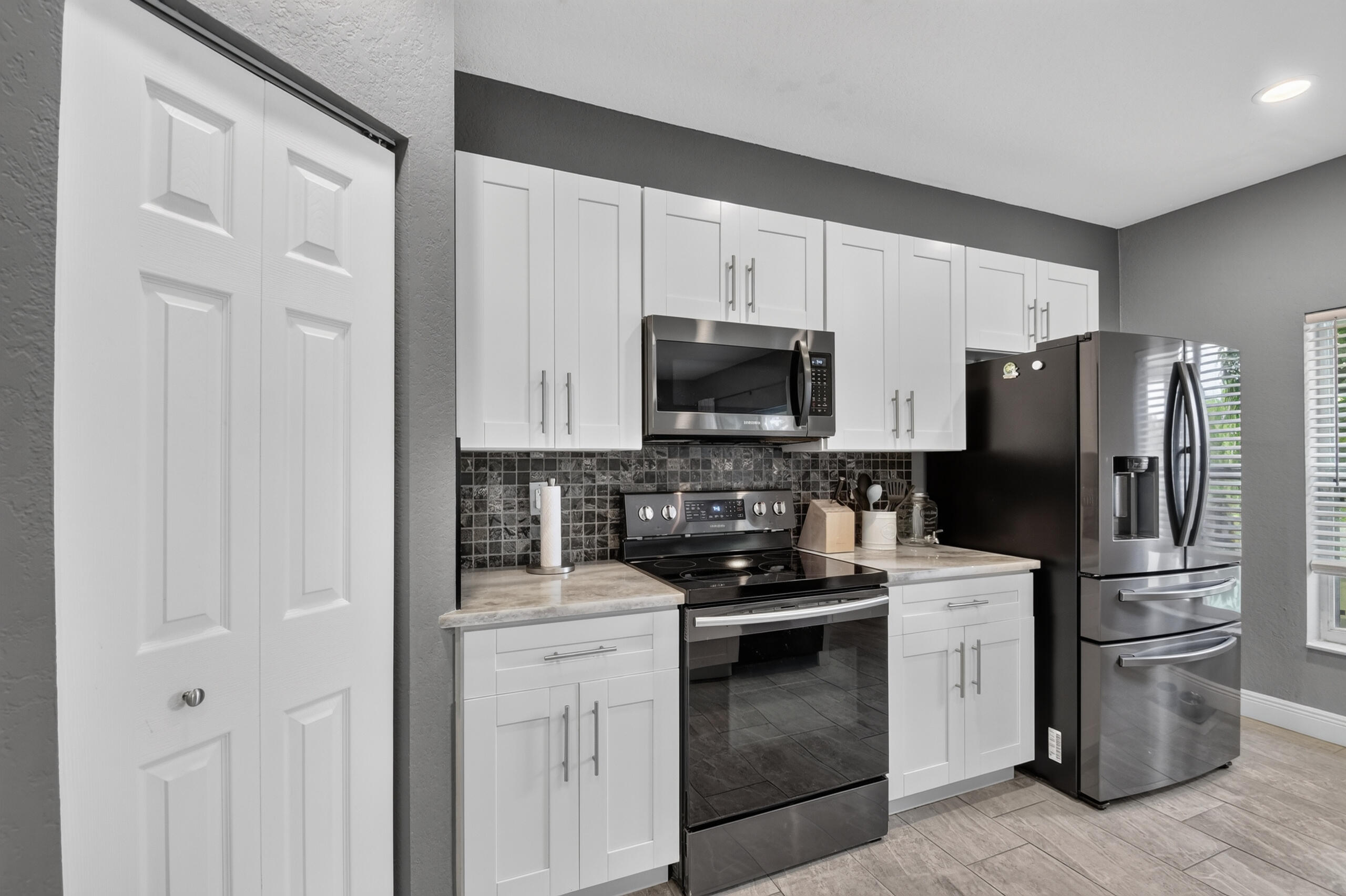 CEDAR RIDGE ESTATES - Residential