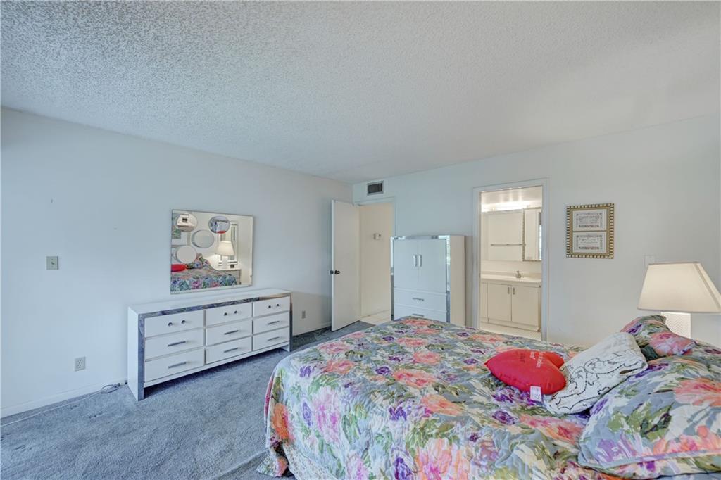 WYNMOOR VILLAGE - Residential