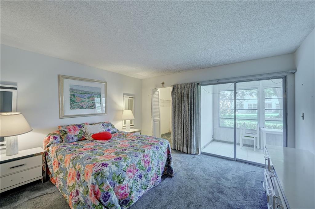 WYNMOOR VILLAGE - Residential
