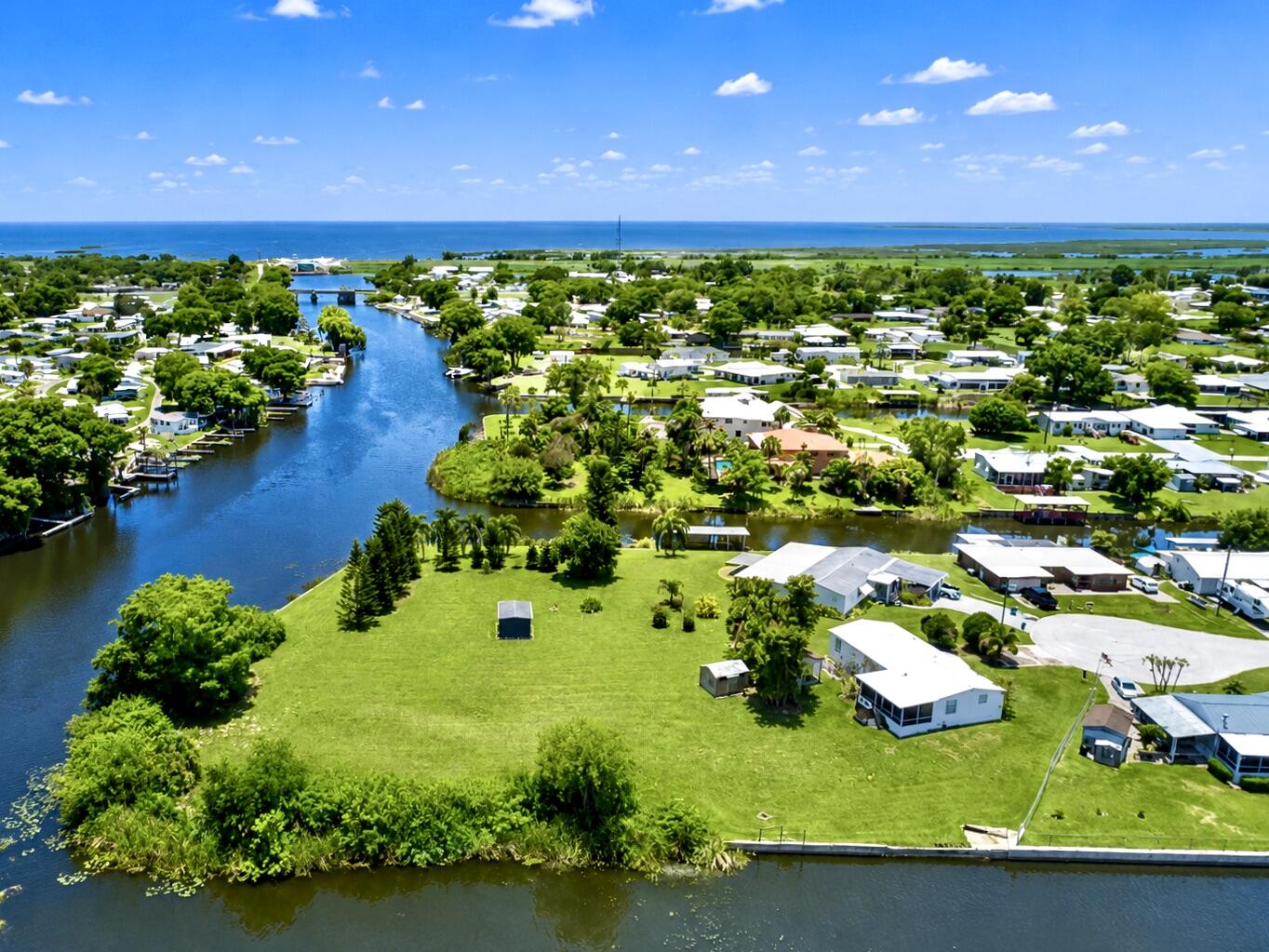 TAYLOR CREEK - Residential