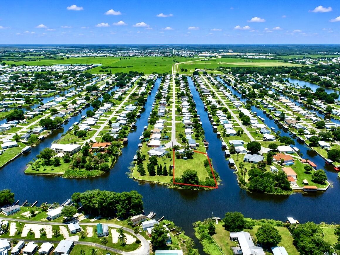 TAYLOR CREEK - Residential