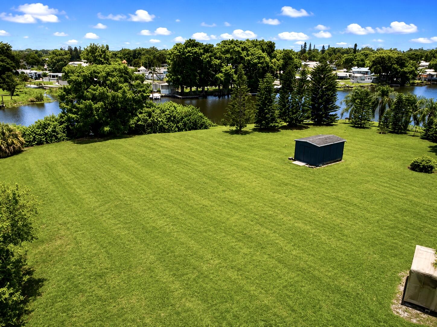 TAYLOR CREEK - Residential