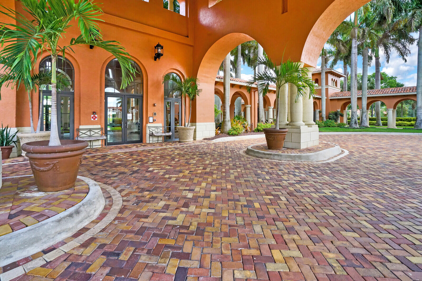 BUENA VIDA - Residential