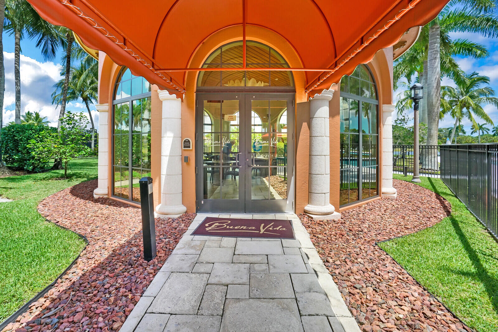 BUENA VIDA - Residential