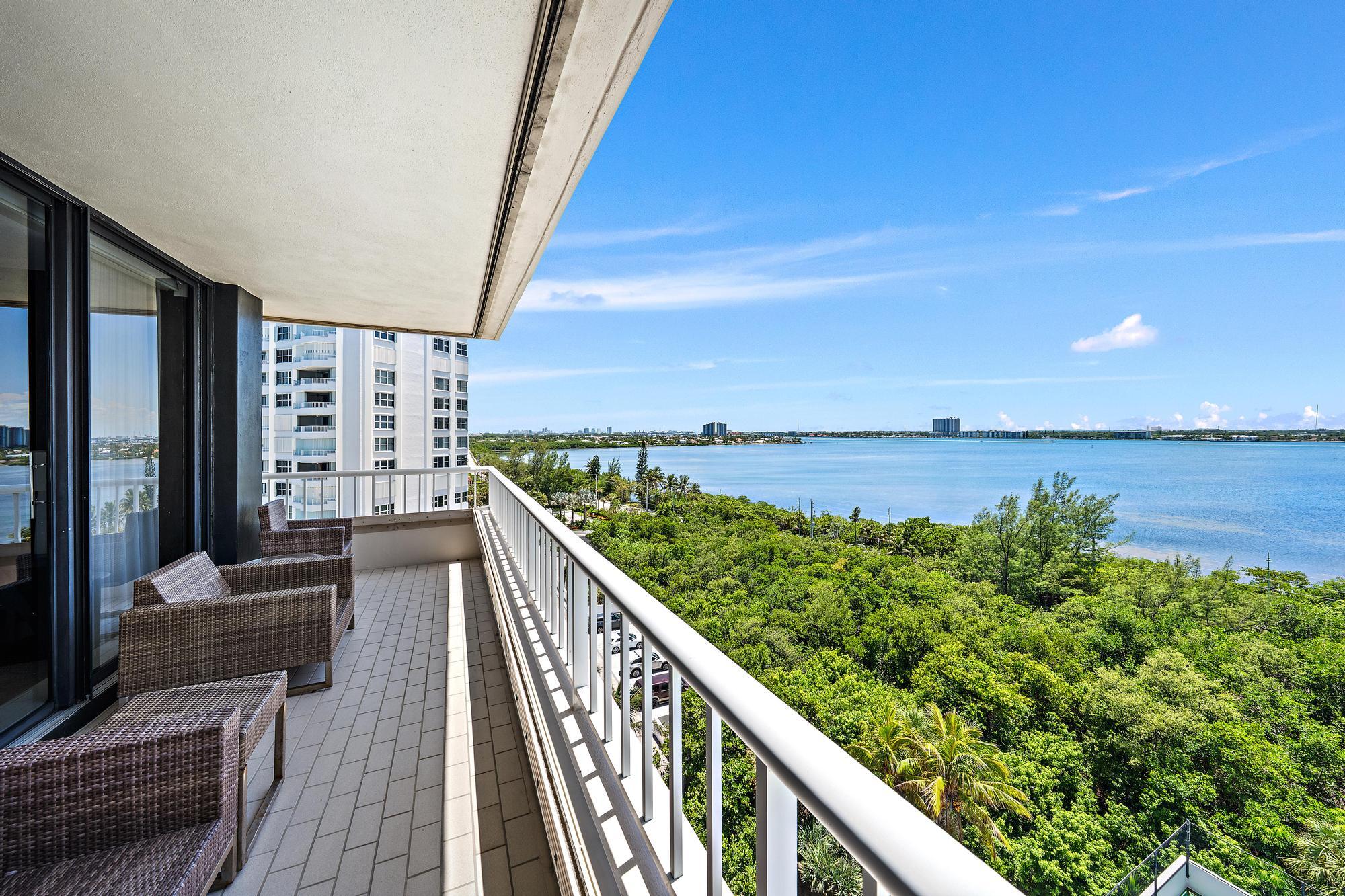 CAPRI OF SINGER ISLAND CONDO - Residential
