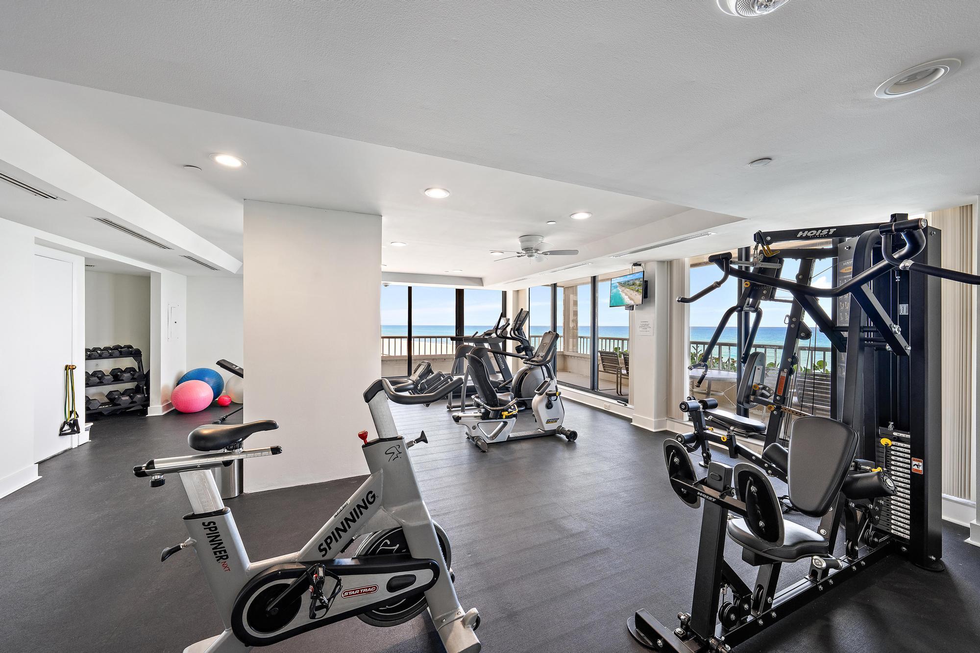 CAPRI OF SINGER ISLAND CONDO - Residential