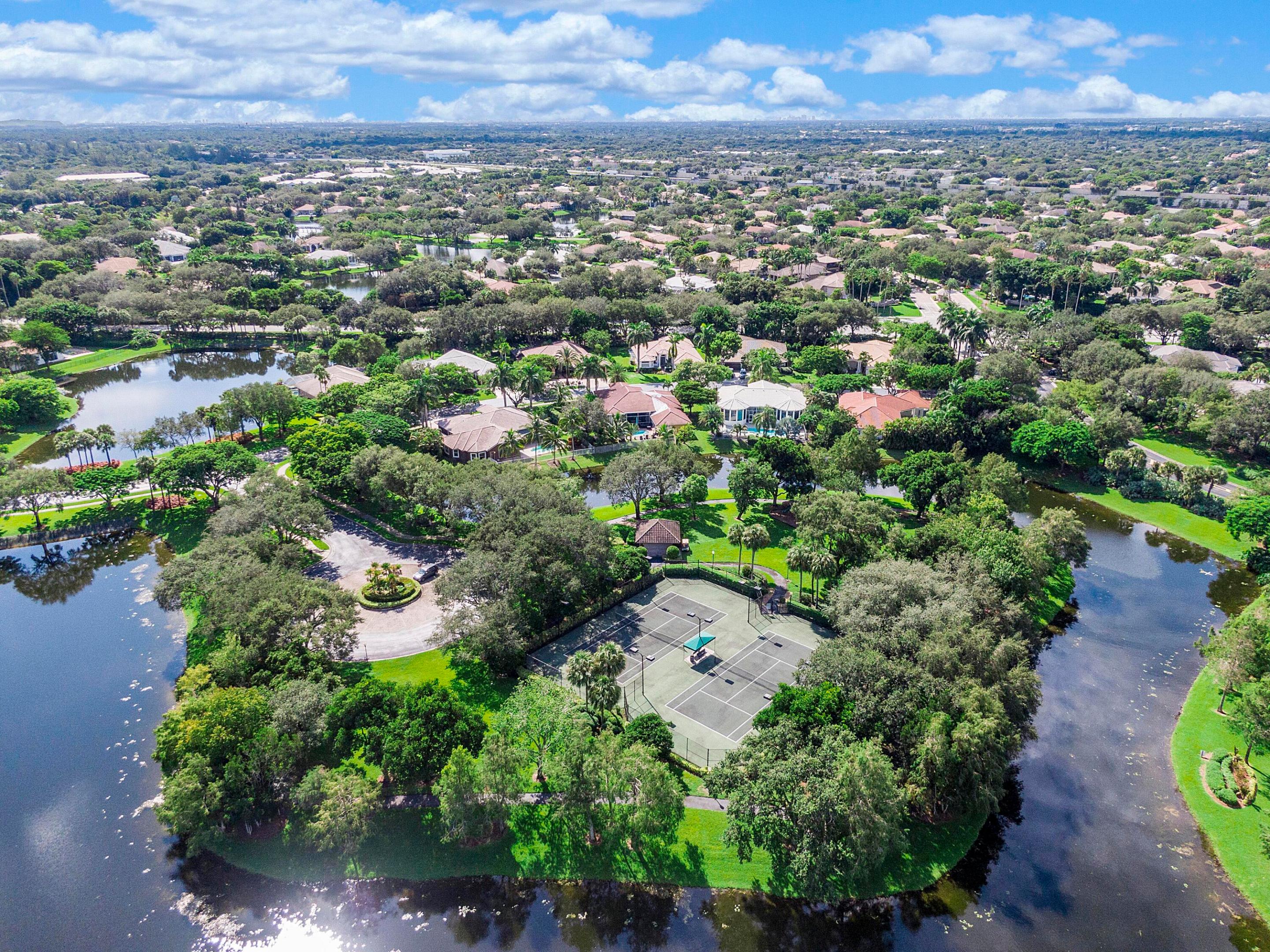 MEADOW RUN - Residential