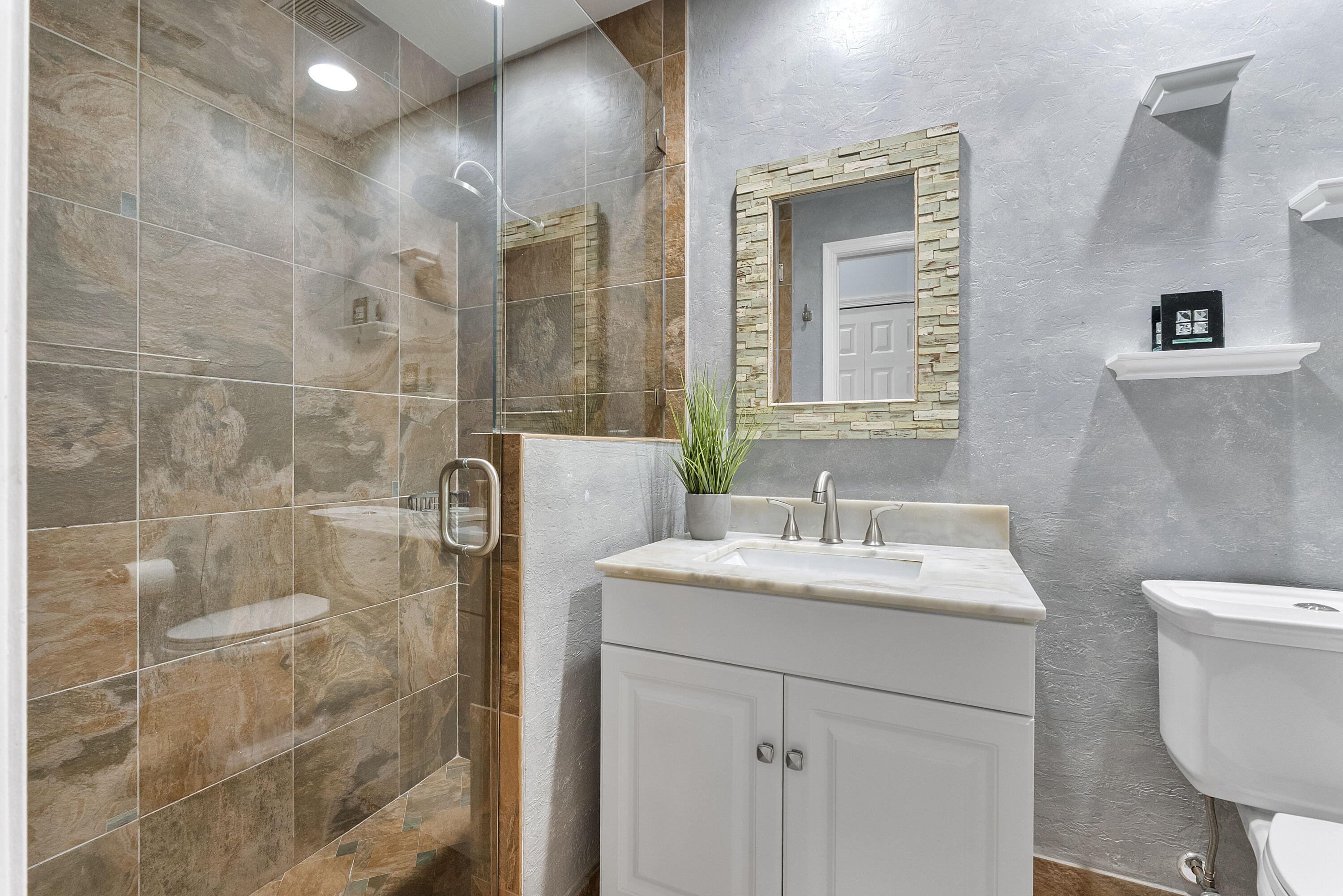 MEADOW RUN - Residential