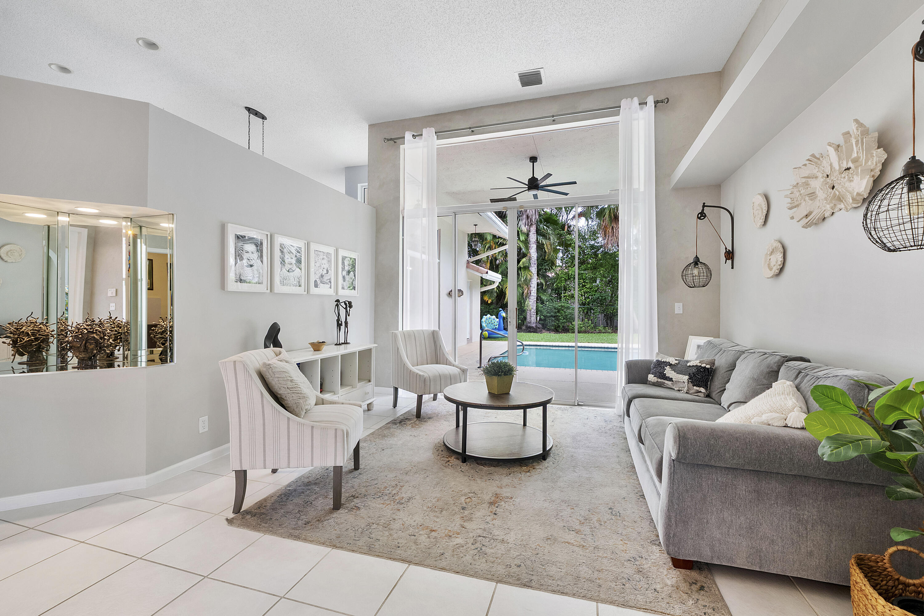 MEADOW RUN - Residential