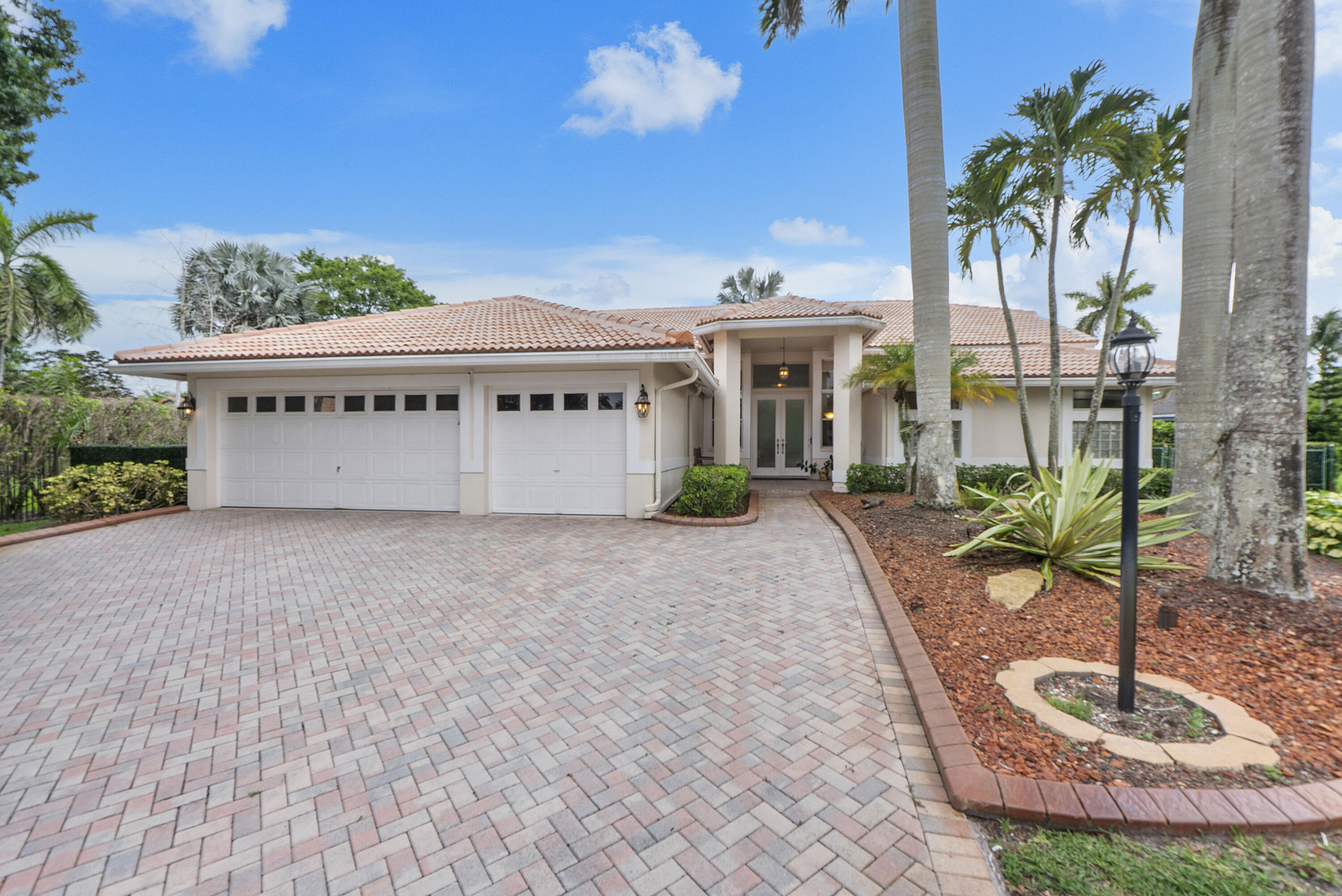 MEADOW RUN - Residential