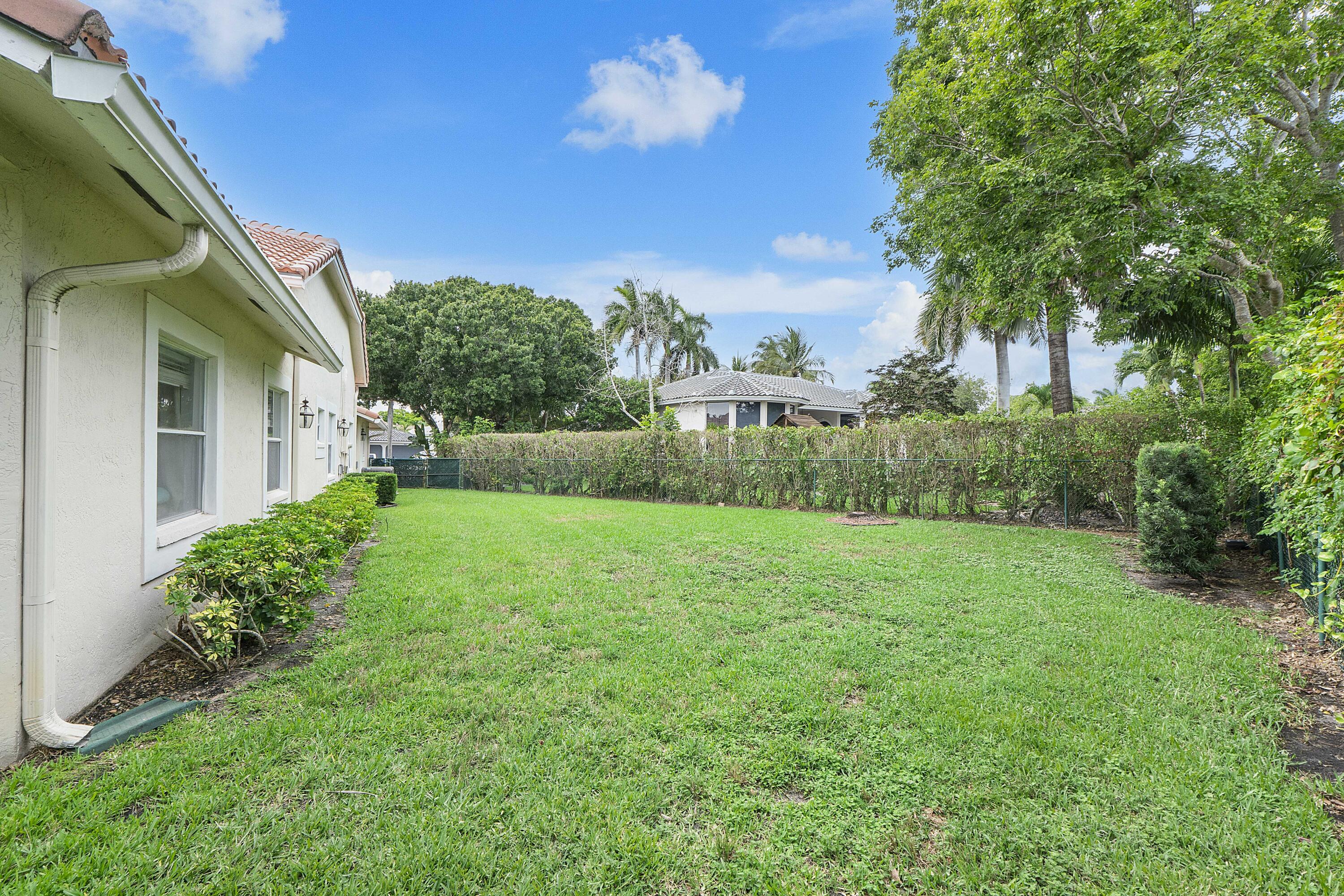 MEADOW RUN - Residential