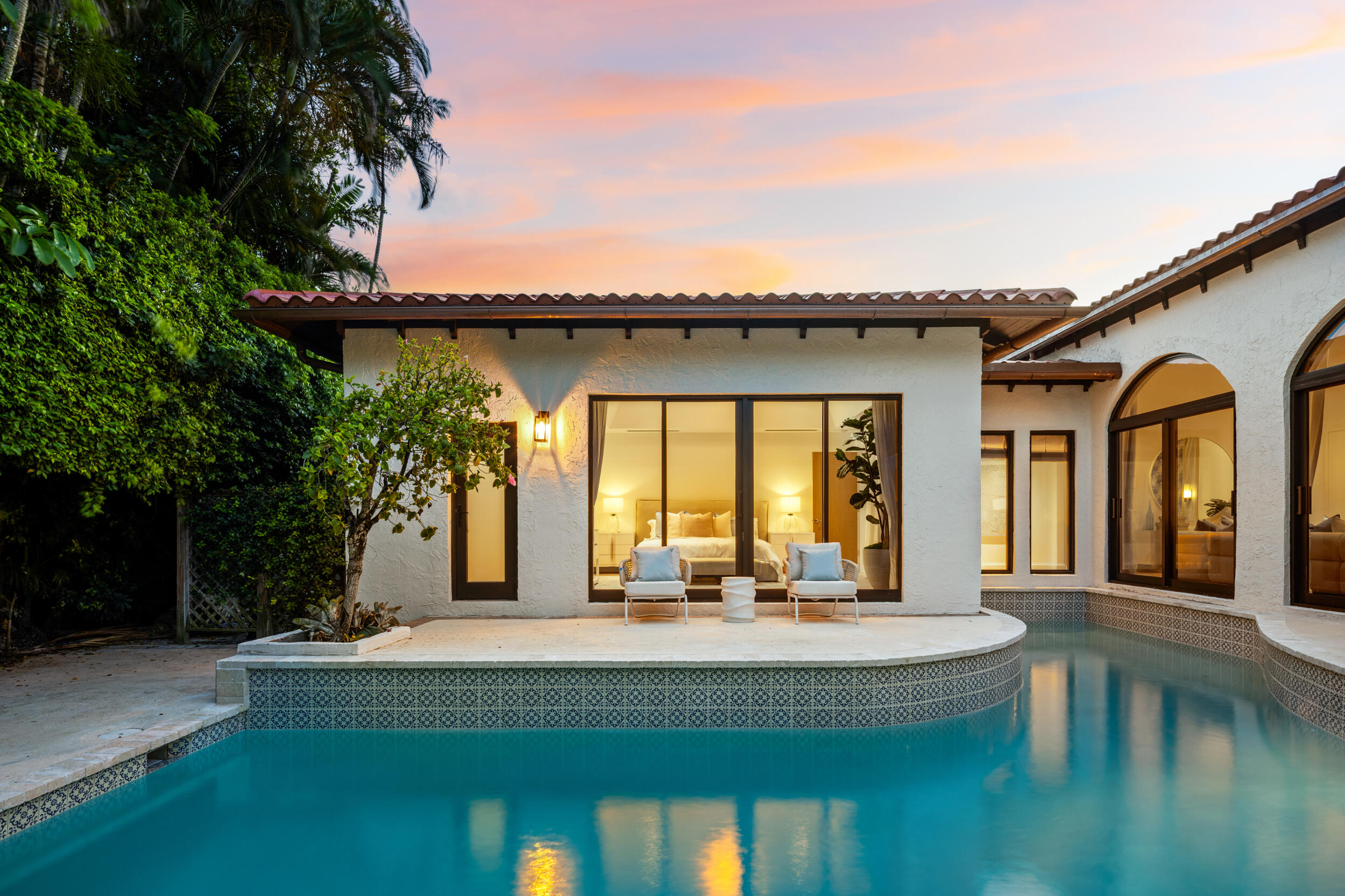 OCEAN PARK H W ROBBINS - Residential