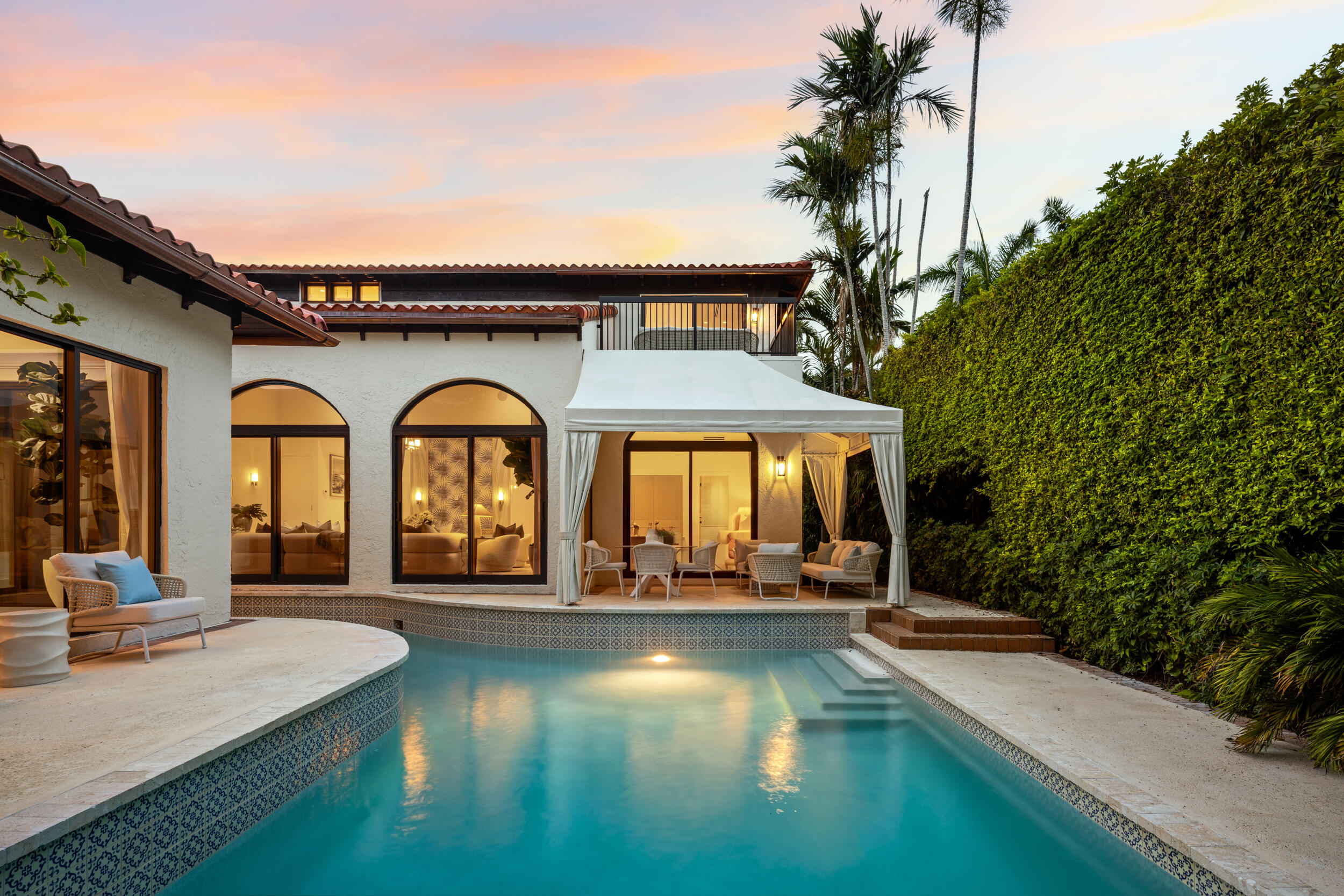 OCEAN PARK H W ROBBINS - Residential