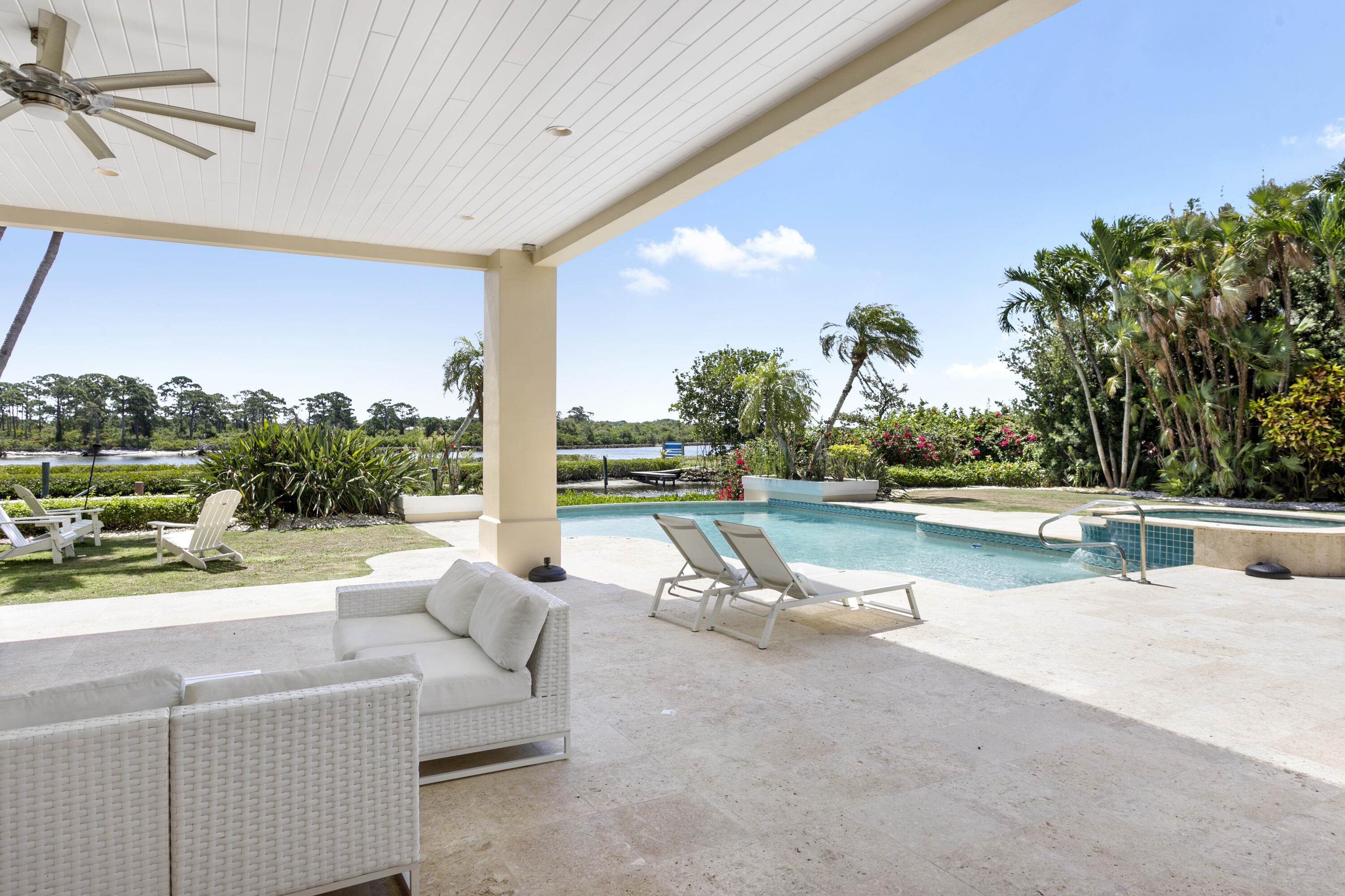 Admirals Cove - Residential