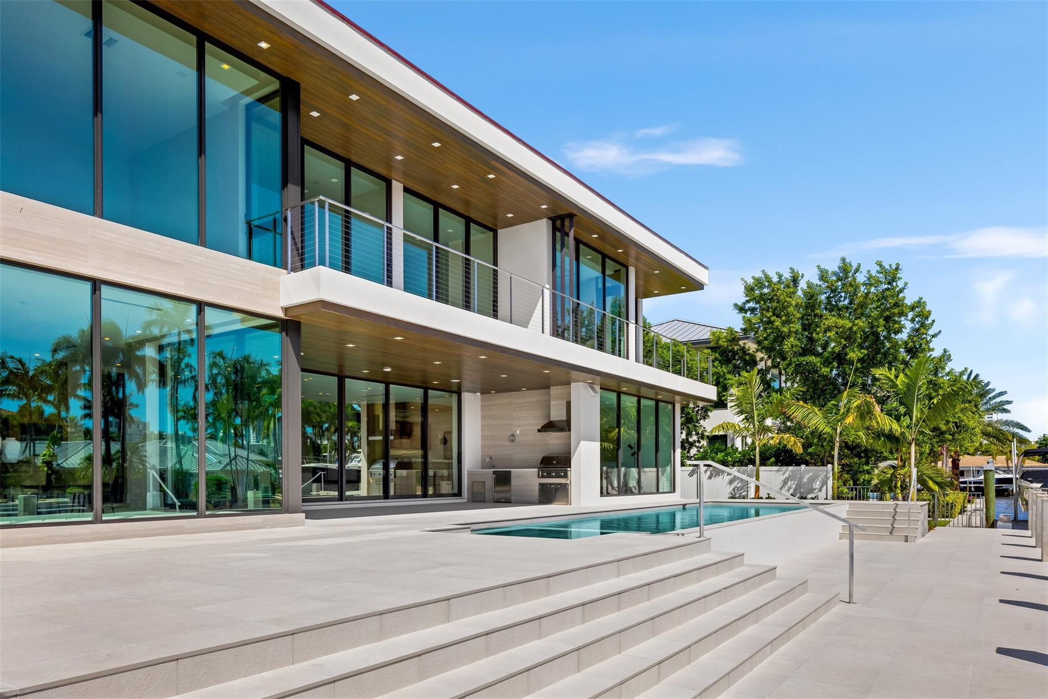 CORAL RIDGE COUNTRY CLUB - Residential
