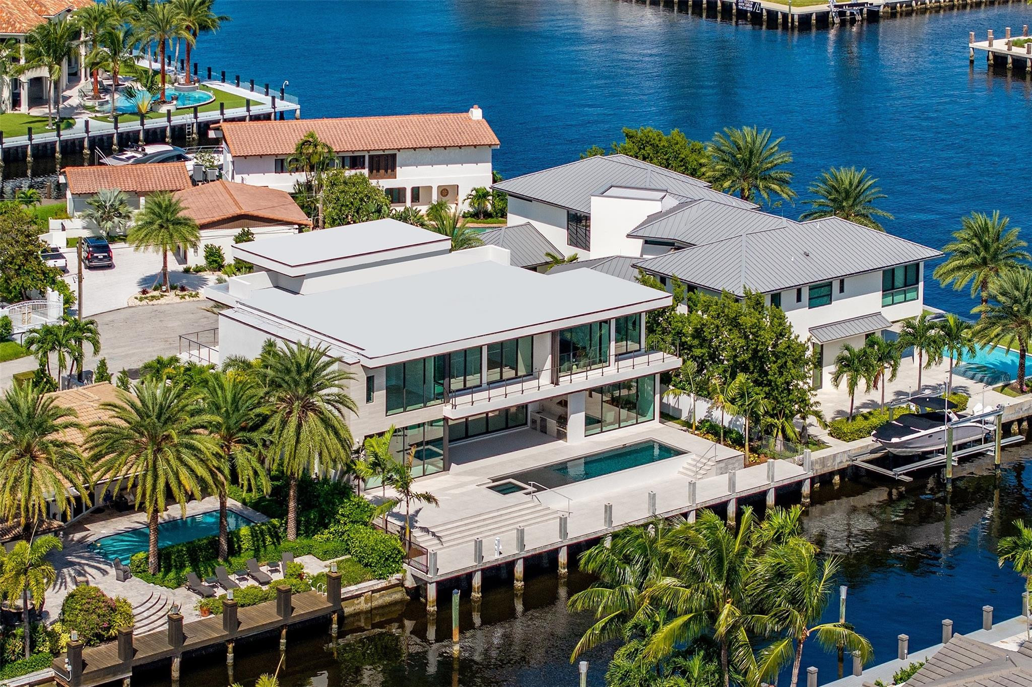 CORAL RIDGE COUNTRY CLUB - Residential