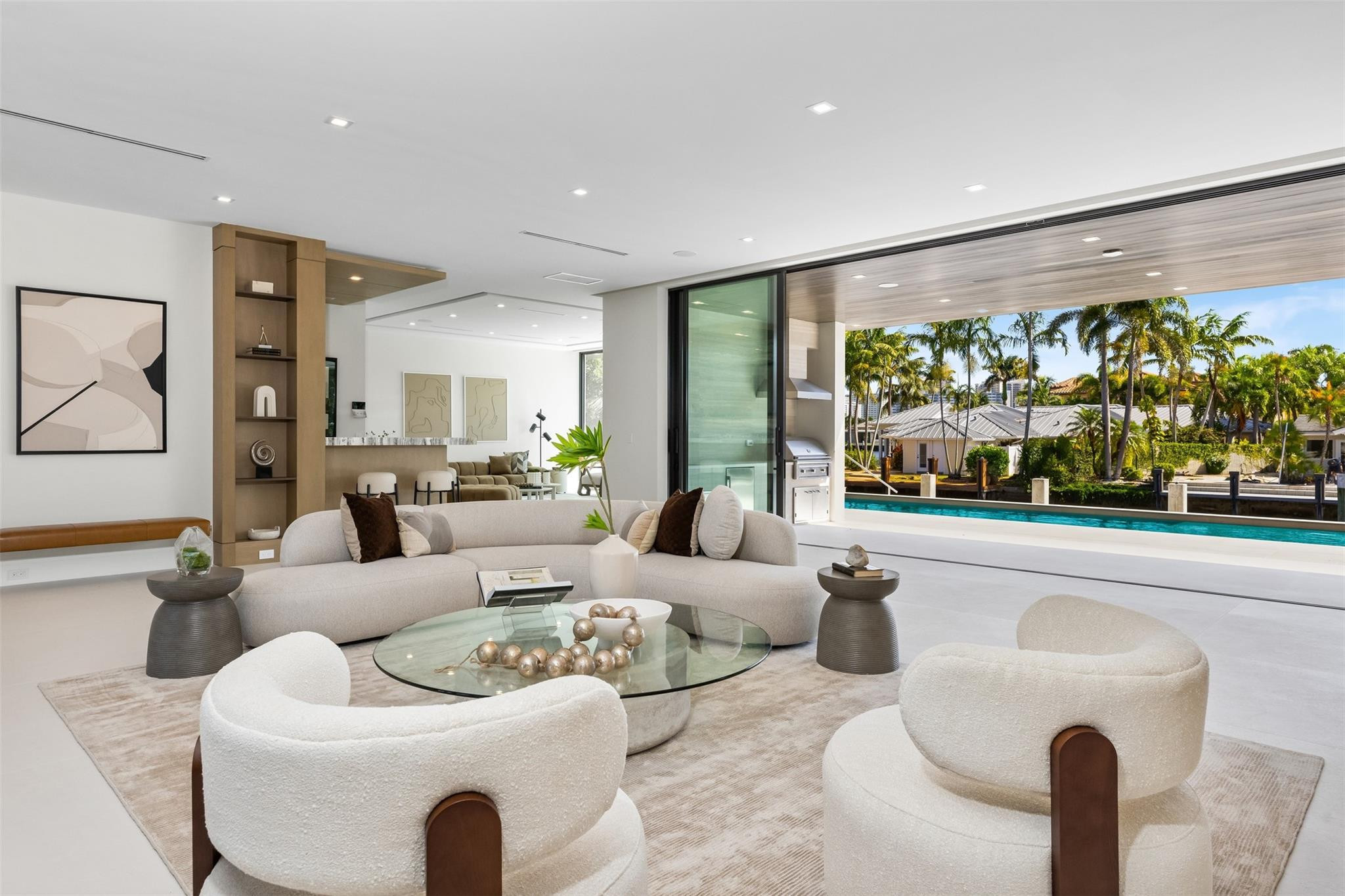 CORAL RIDGE COUNTRY CLUB - Residential