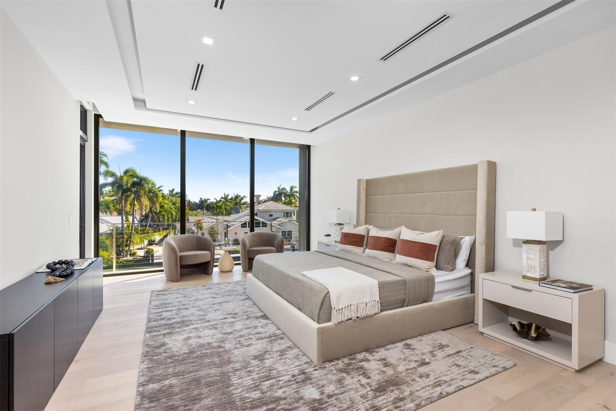 CORAL RIDGE COUNTRY CLUB - Residential
