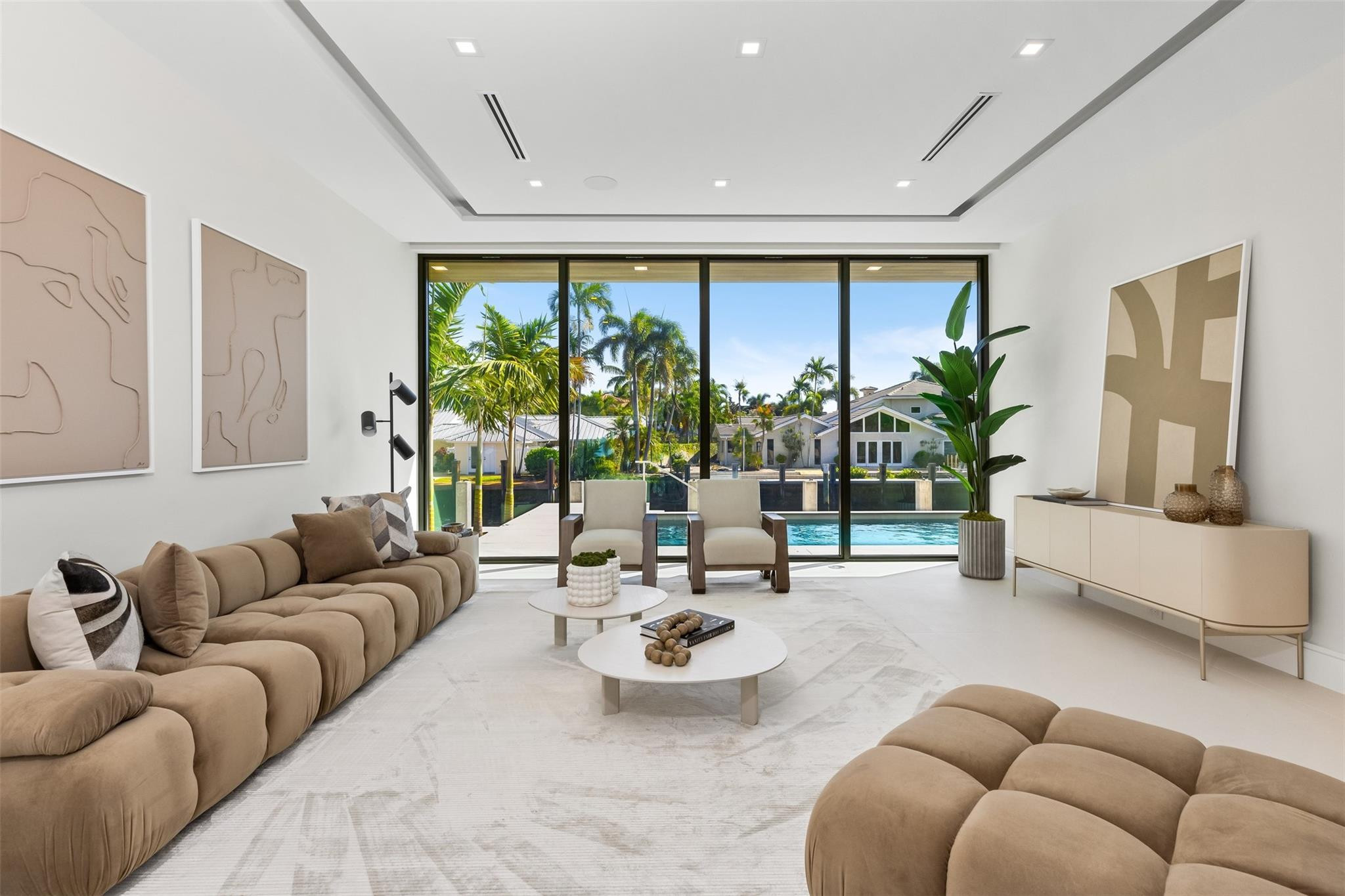 CORAL RIDGE COUNTRY CLUB - Residential