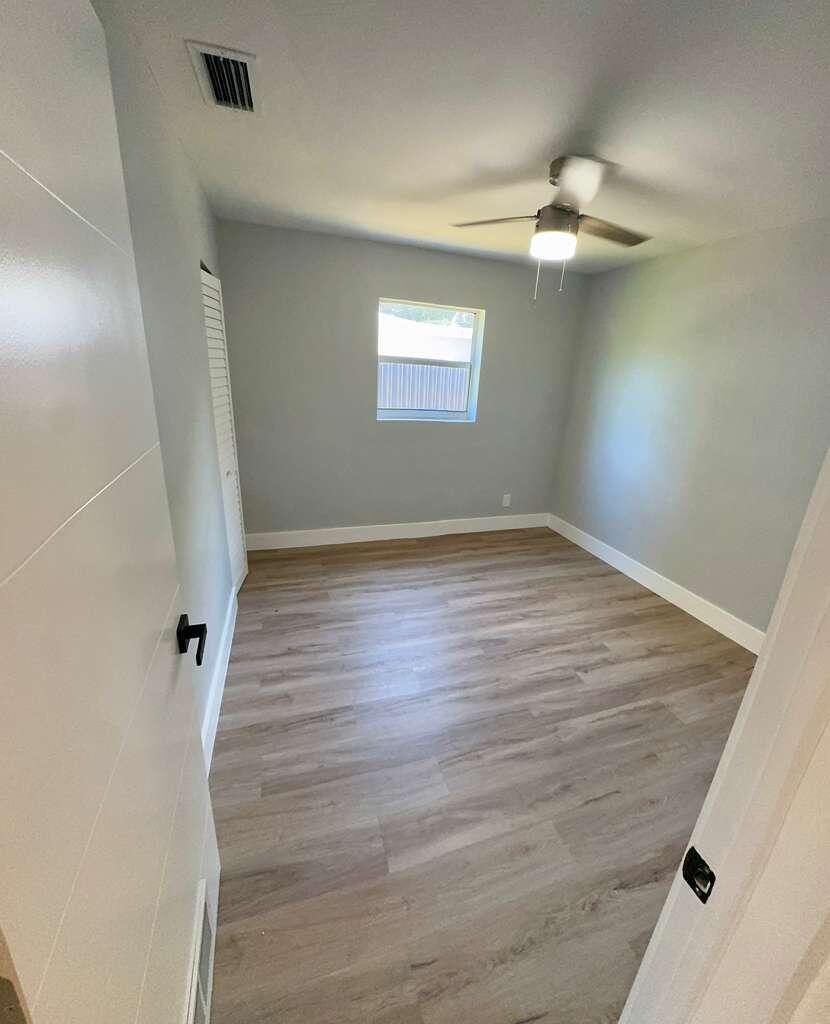COLLIER MANOR 2ND ADD - Residential