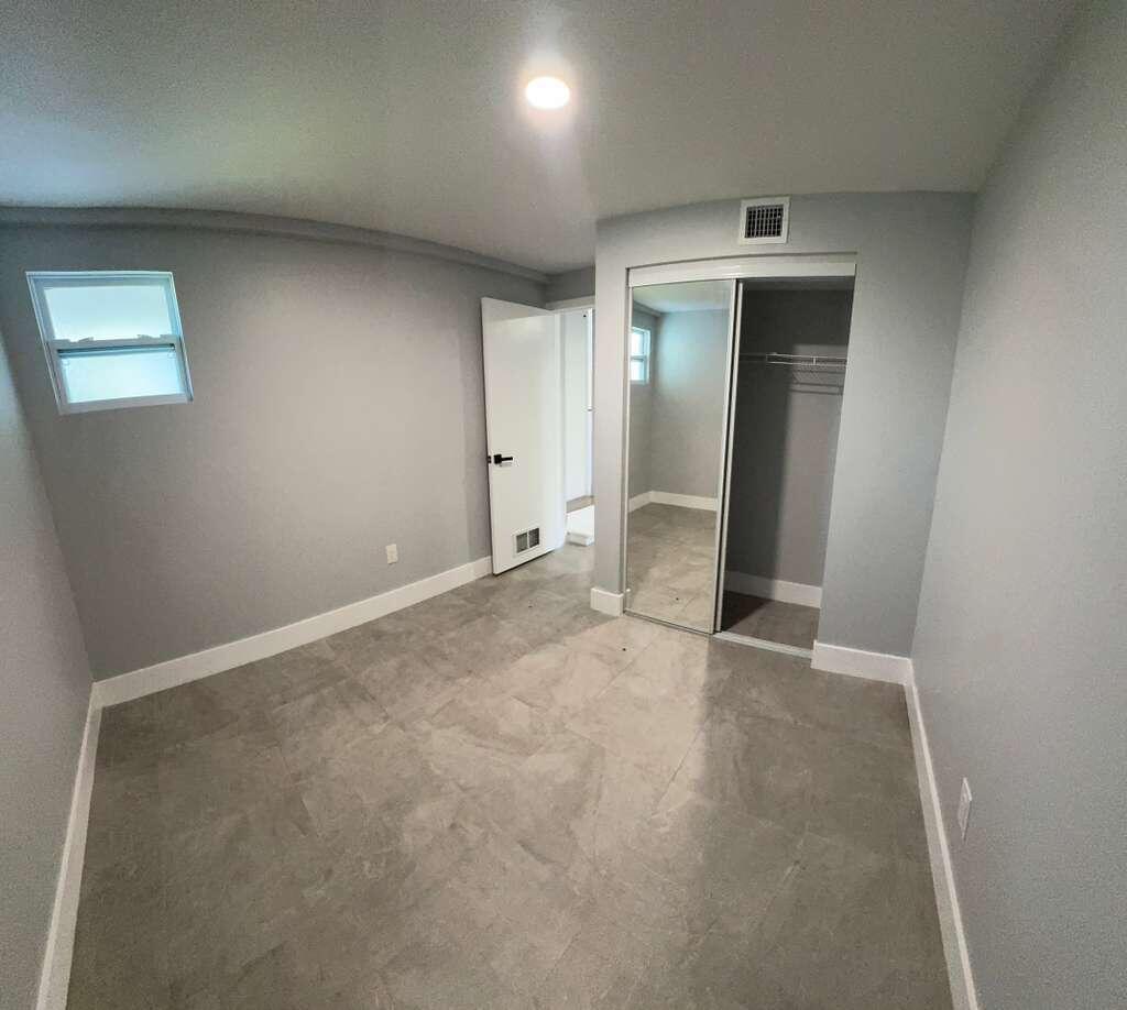 COLLIER MANOR 2ND ADD - Residential