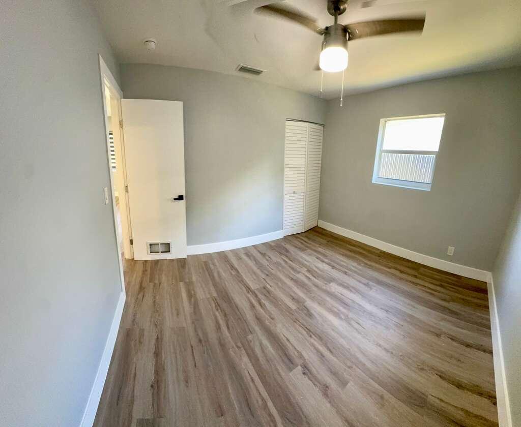 COLLIER MANOR 2ND ADD - Residential