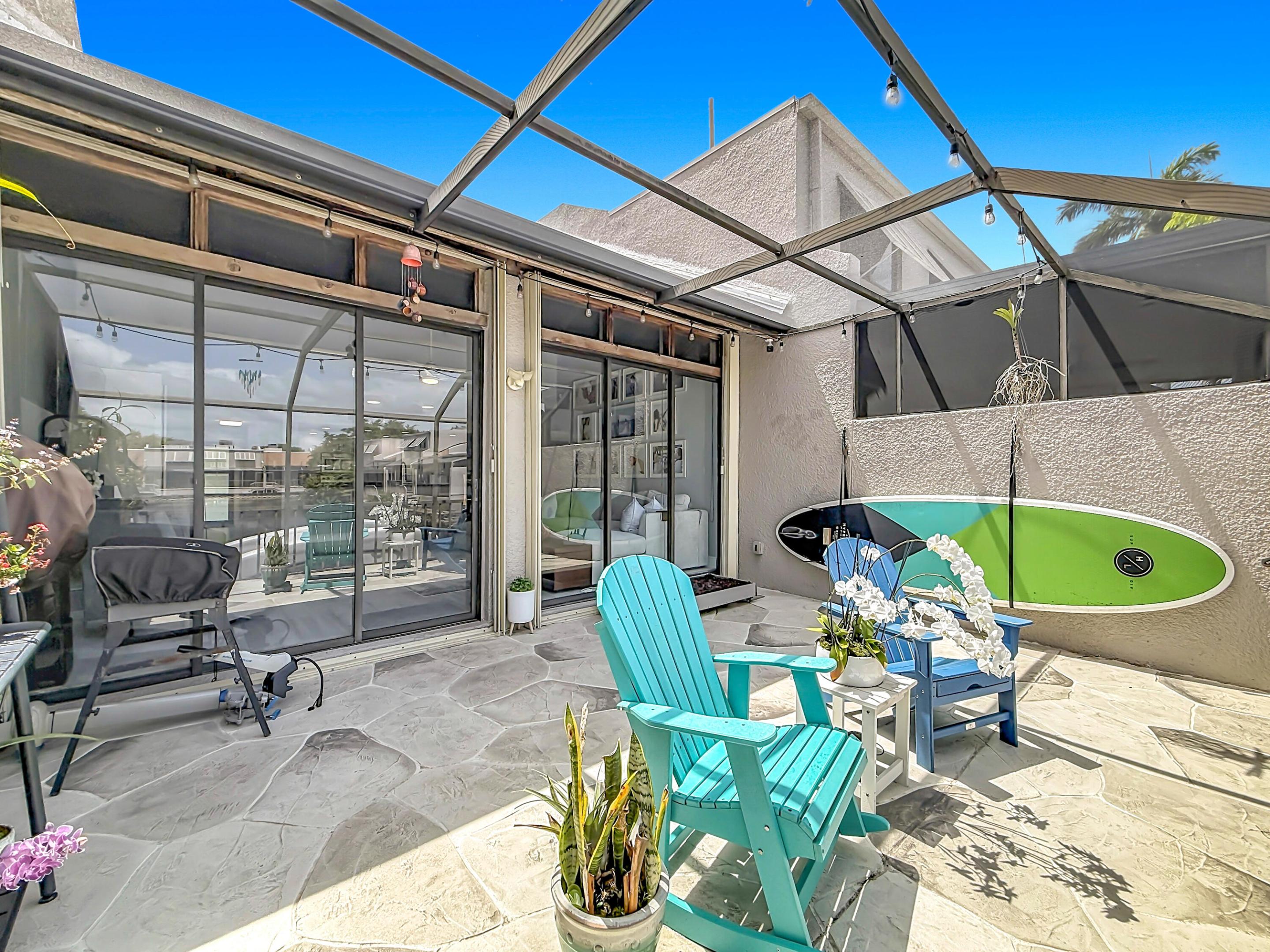 VILLAS LAKES - Residential Lease