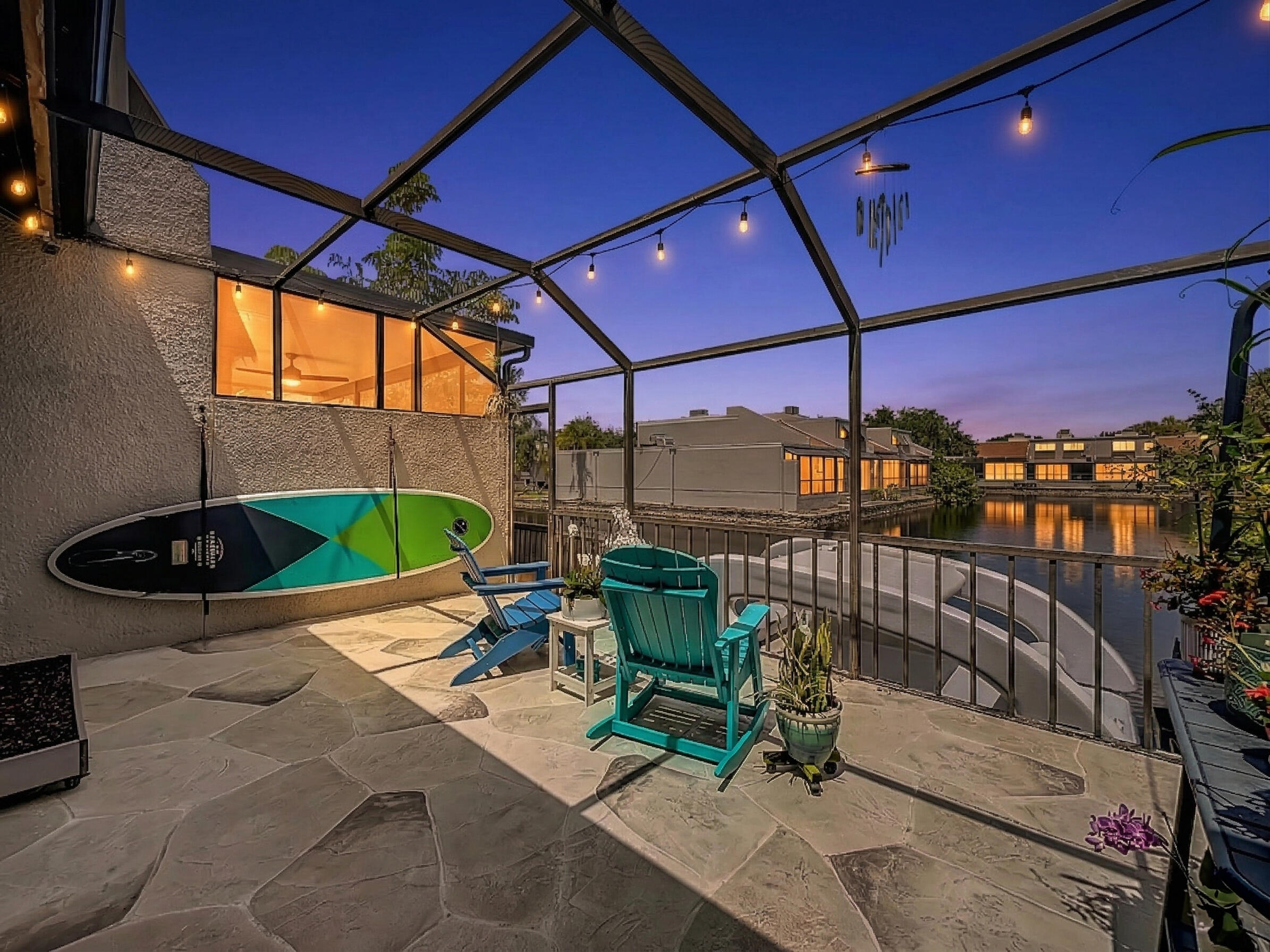 VILLAS LAKES - Residential Lease