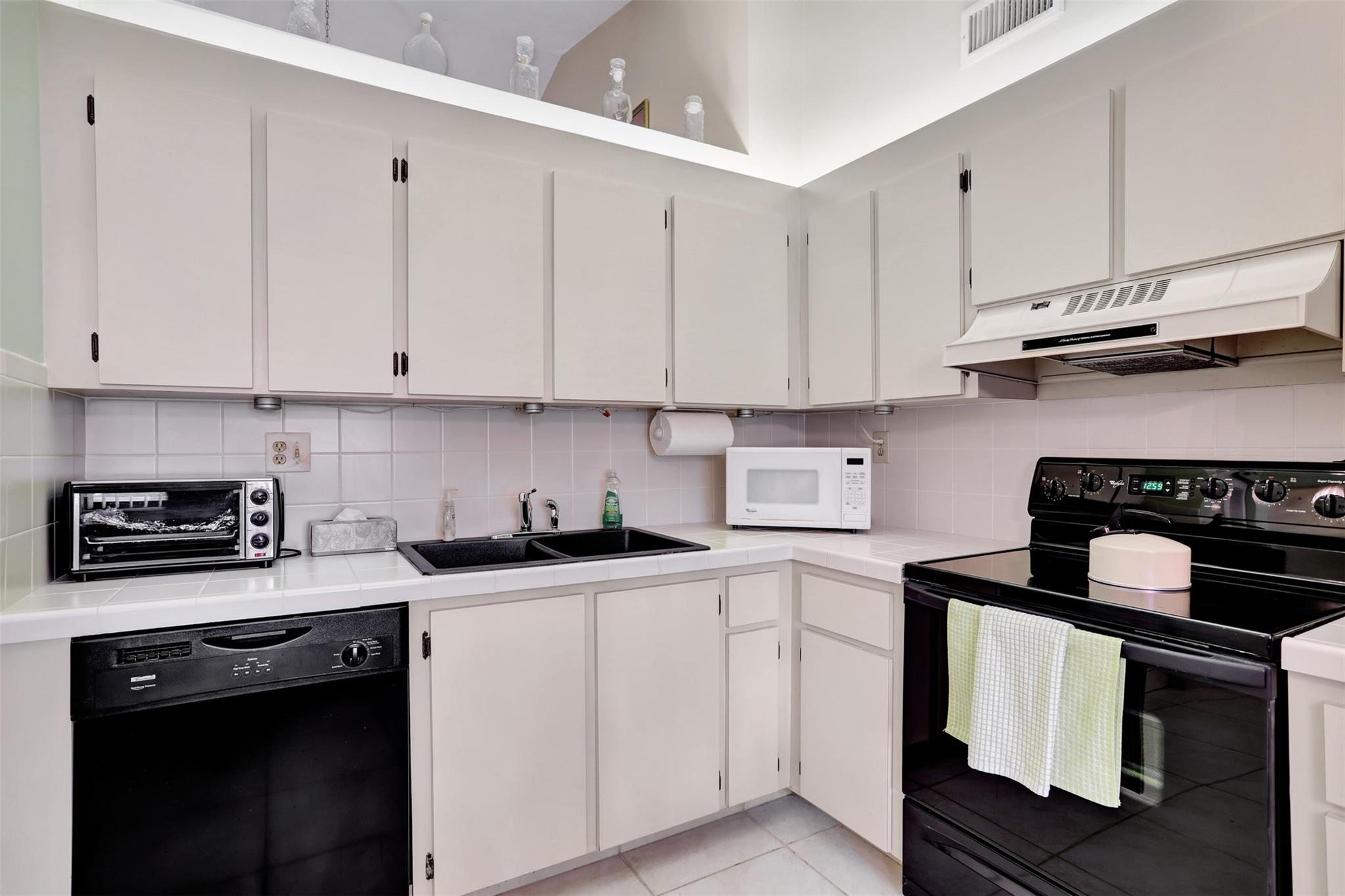 Brookwood Gardens - Residential