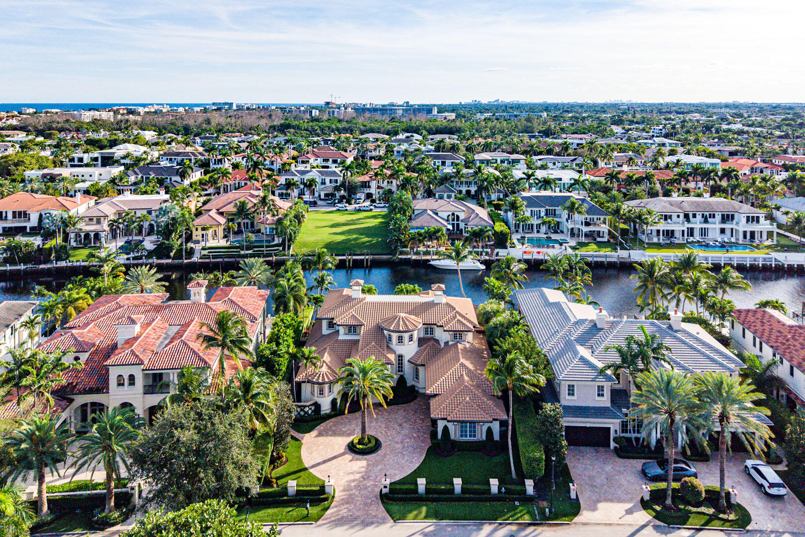 ROYAL PALM YACHT & COUNTRY CLUB - Residential