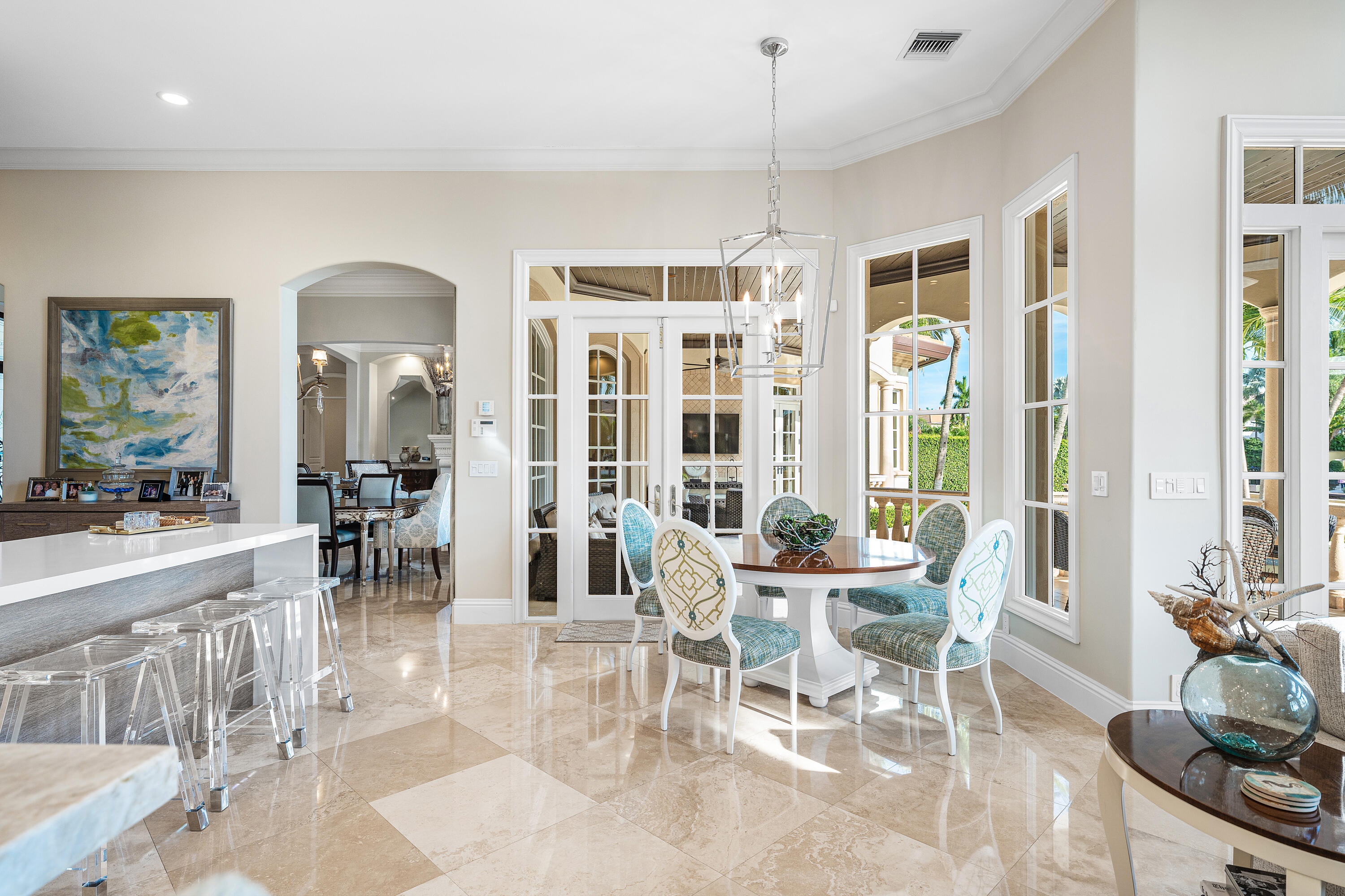 ROYAL PALM YACHT & COUNTRY CLUB - Residential