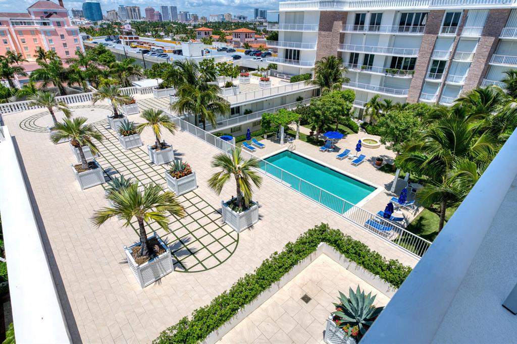 WINTHROP HOUSE CONDO - Residential