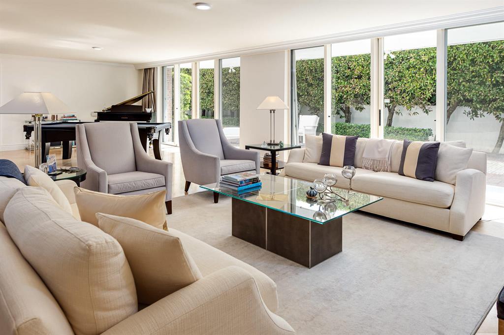 WINTHROP HOUSE CONDO - Residential