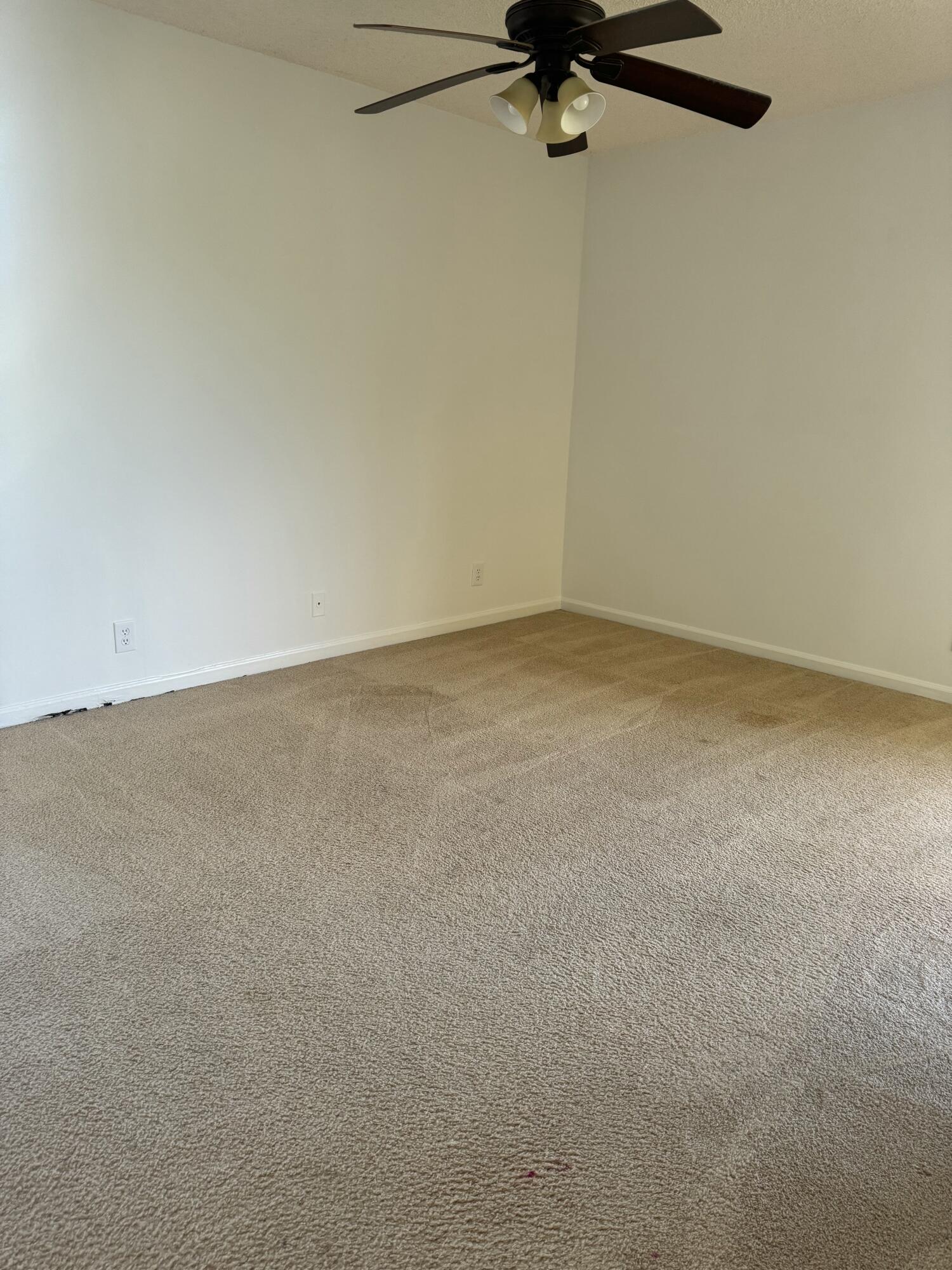 LAKE WINDWOOD CONDO - Residential Lease