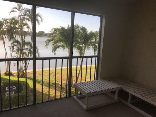 LAKE WINDWOOD CONDO - Residential Lease