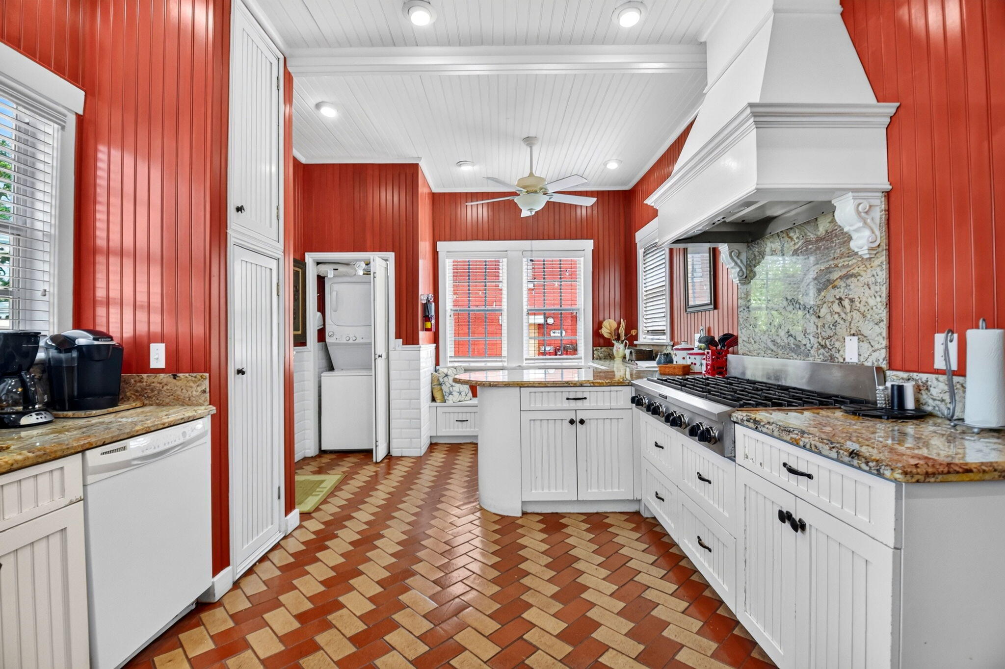 KELSEY CITY - Residential Lease
