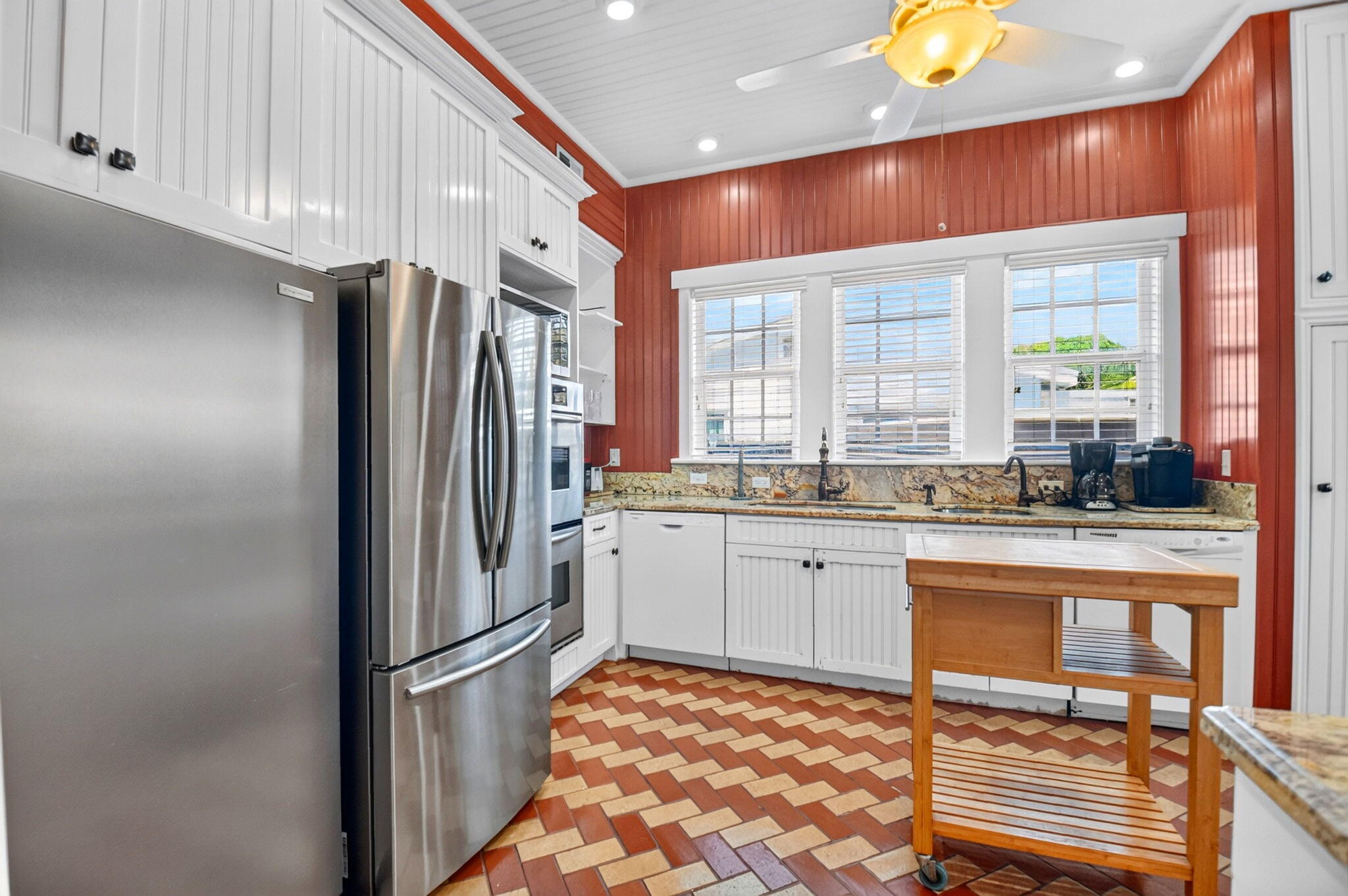 KELSEY CITY - Residential Lease