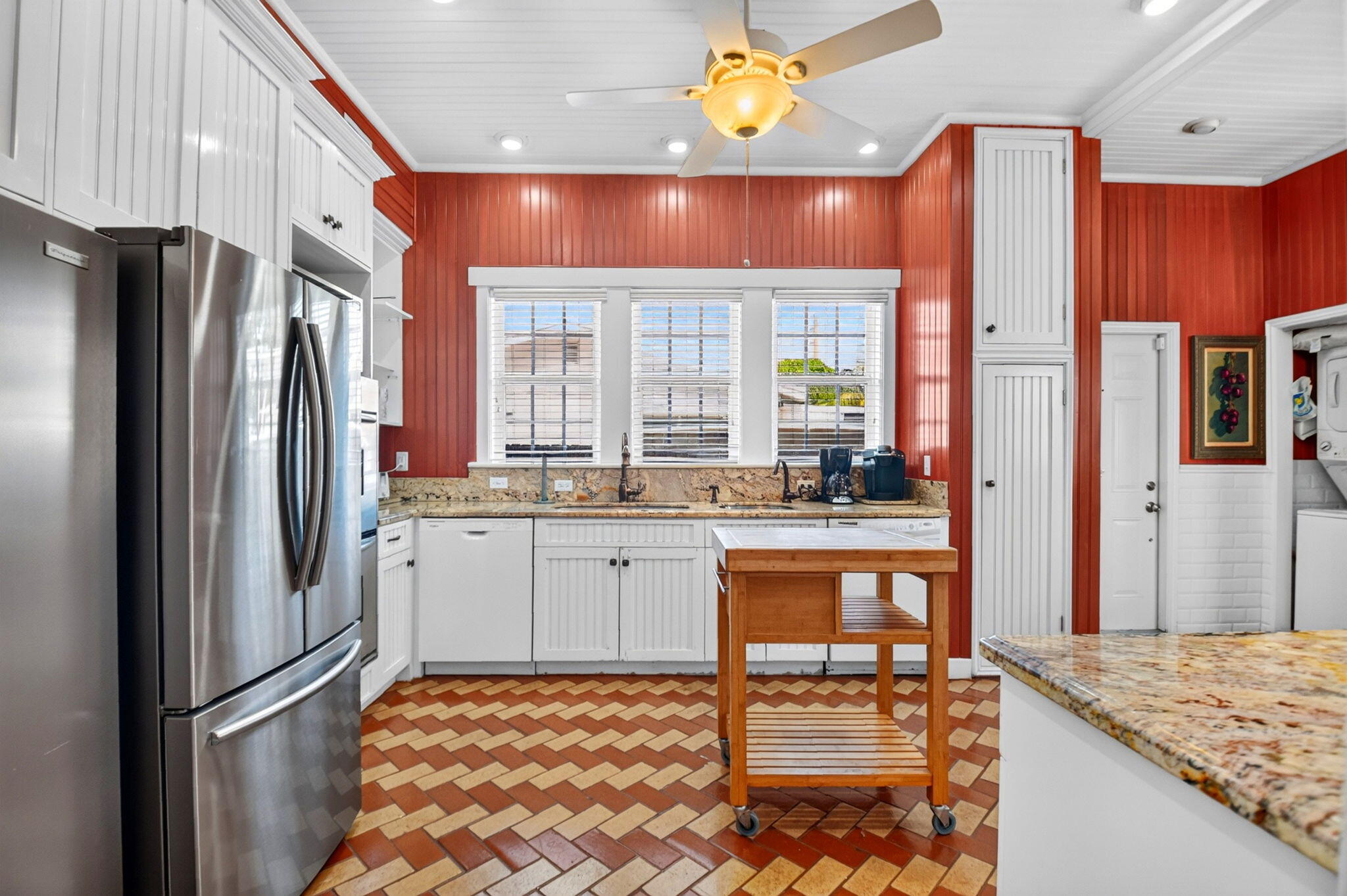KELSEY CITY - Residential Lease
