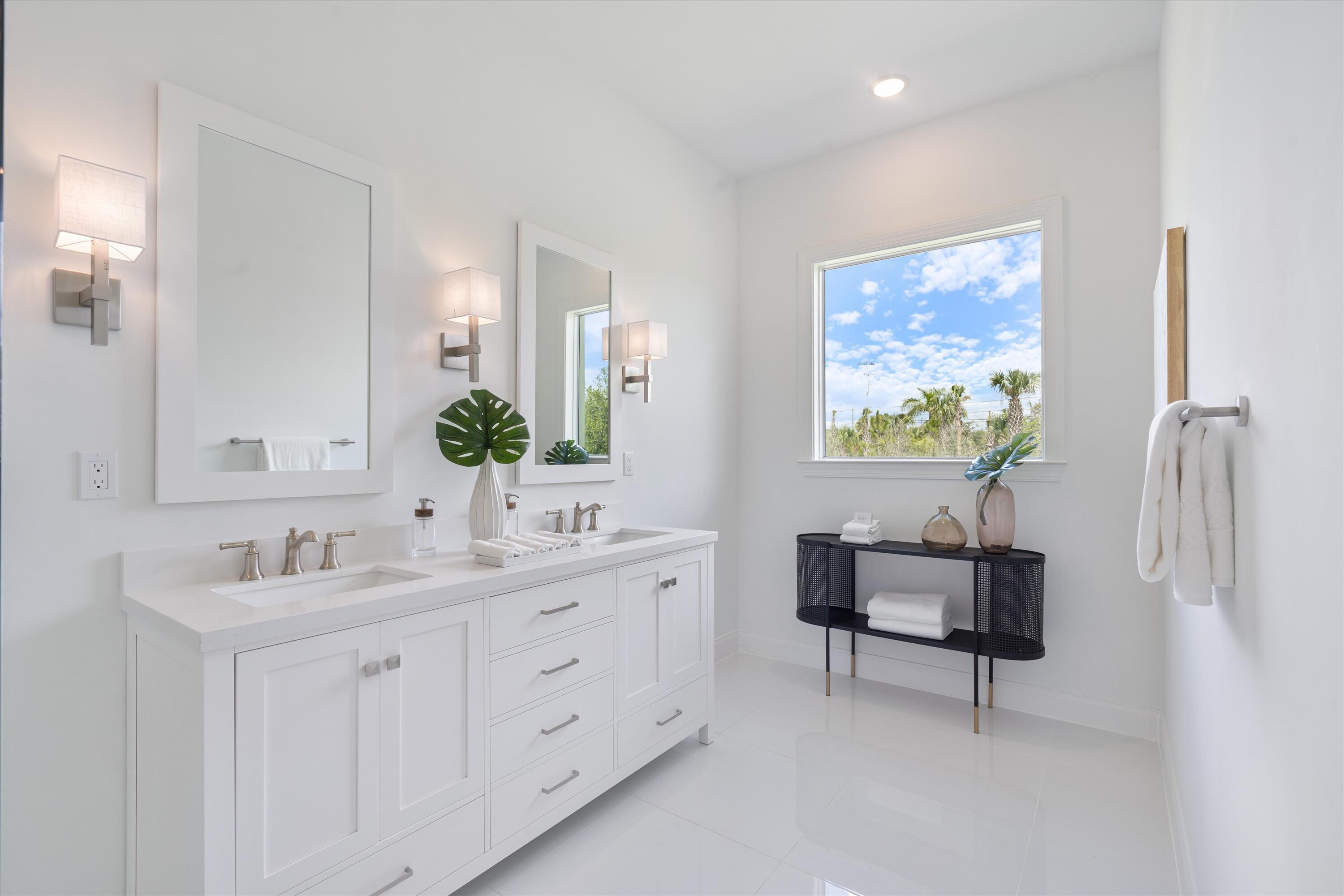 SALERNO RESERVE AT SHOWCASE PUD - Residential