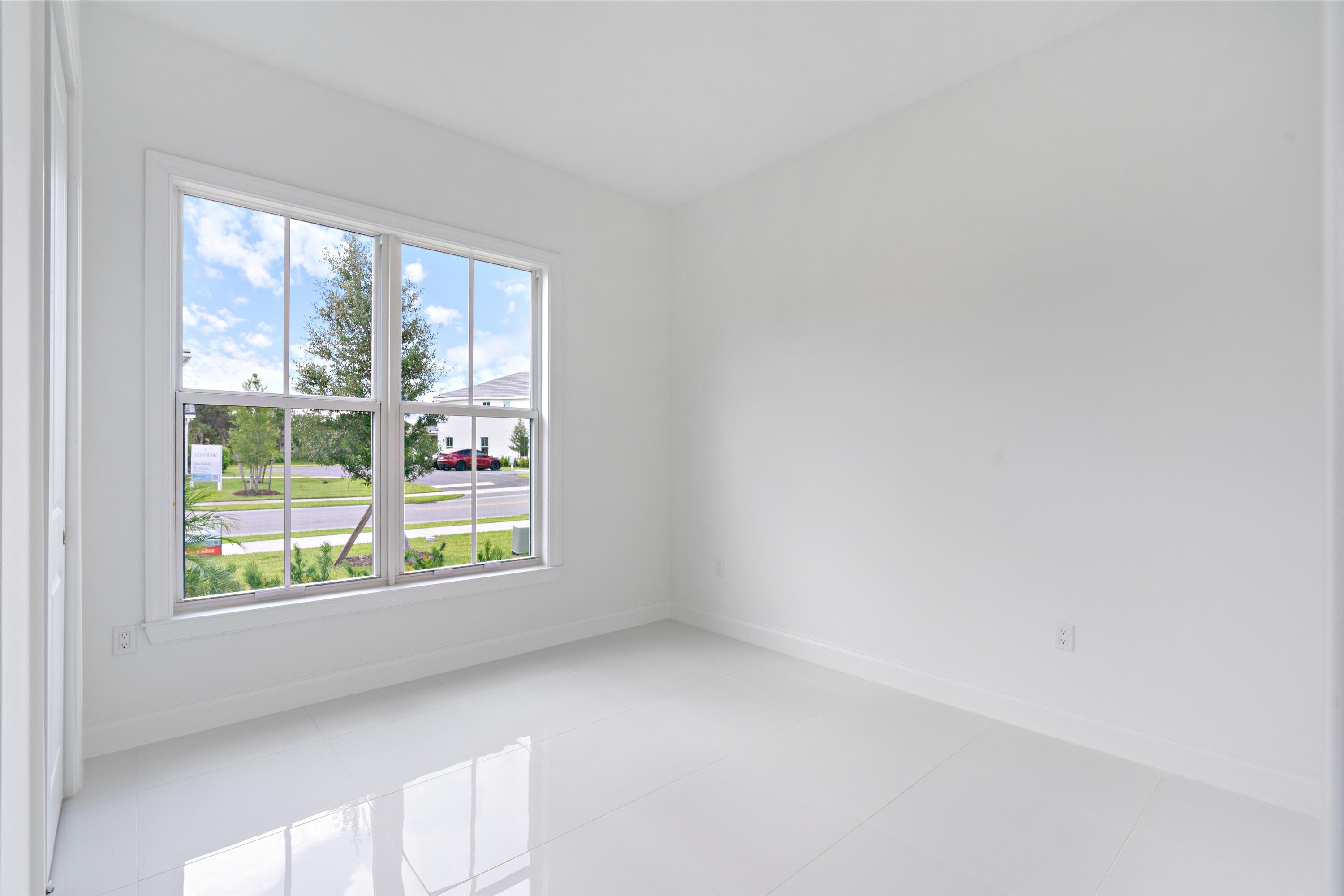 SALERNO RESERVE AT SHOWCASE PUD - Residential