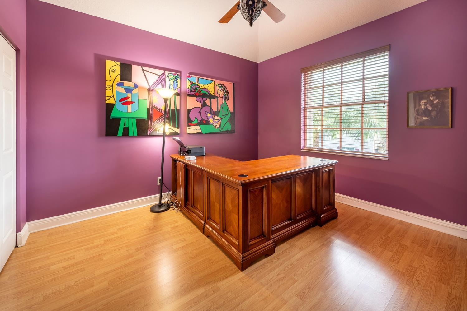 ROLLING HILLS GOLF & TENNIS CLUB - Residential