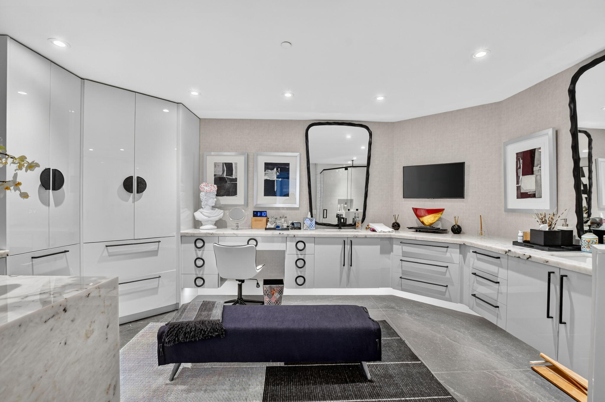Fairway Point Condo - Residential
