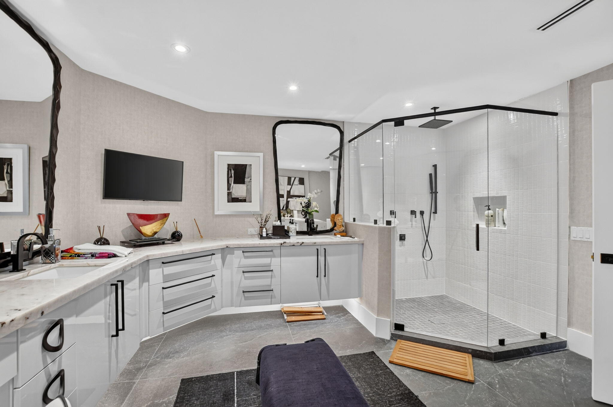 Fairway Point Condo - Residential