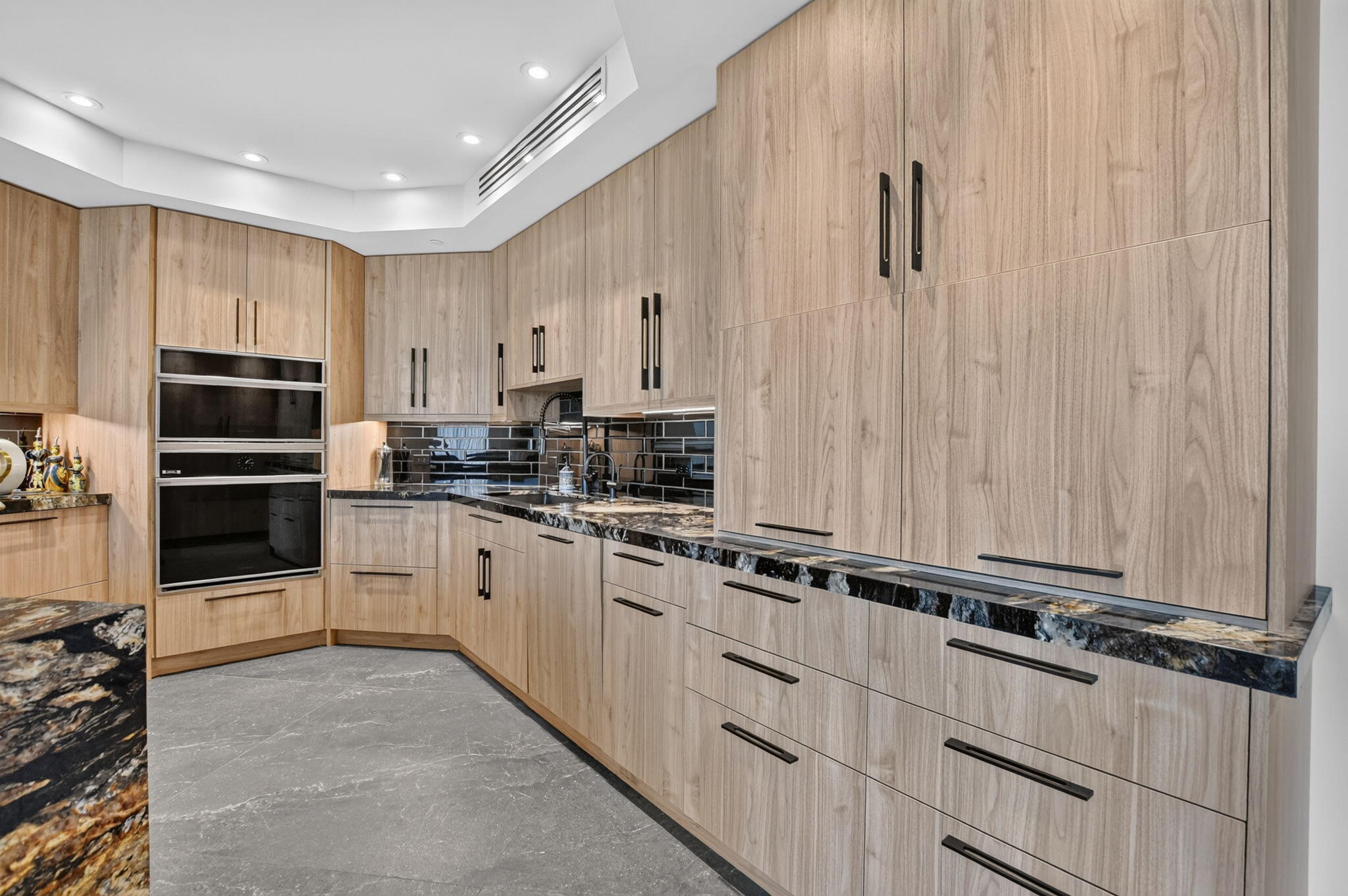 Fairway Point Condo - Residential