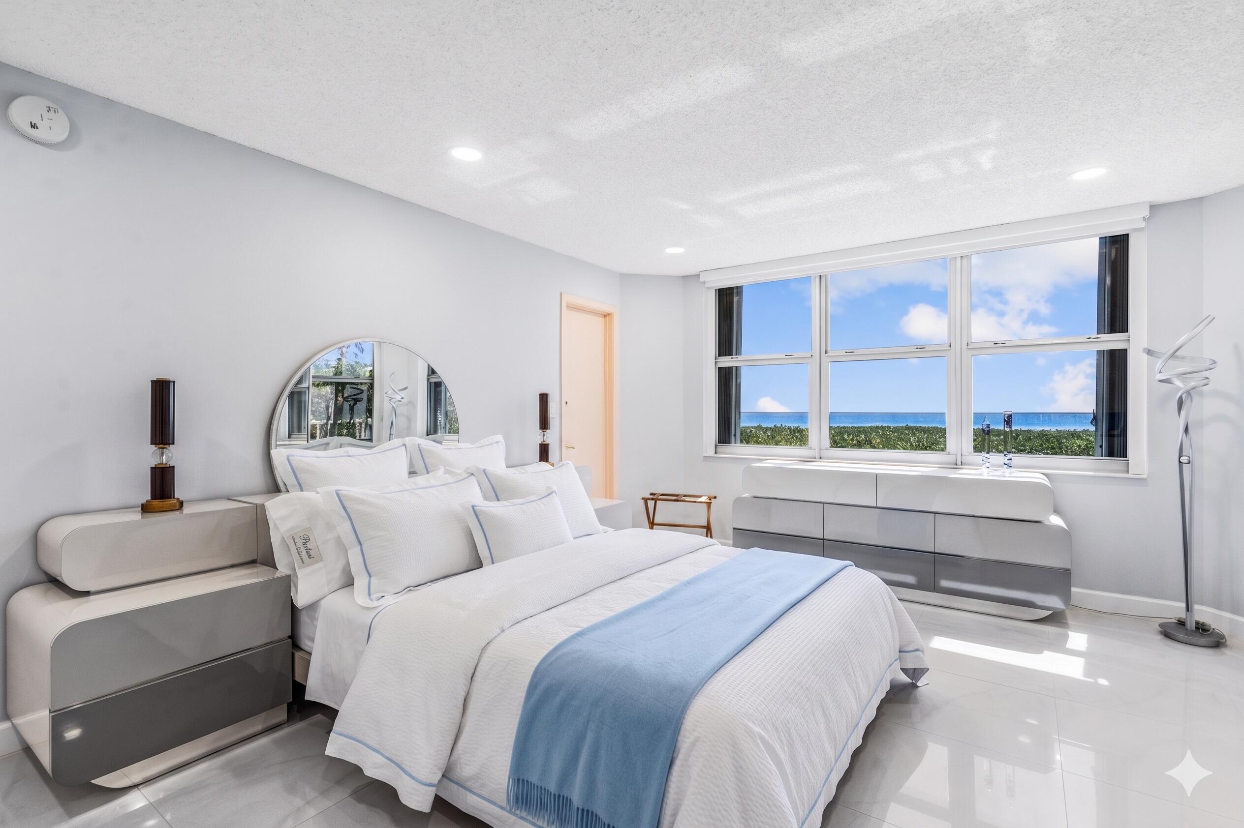 CORNICHE CONDO - Residential