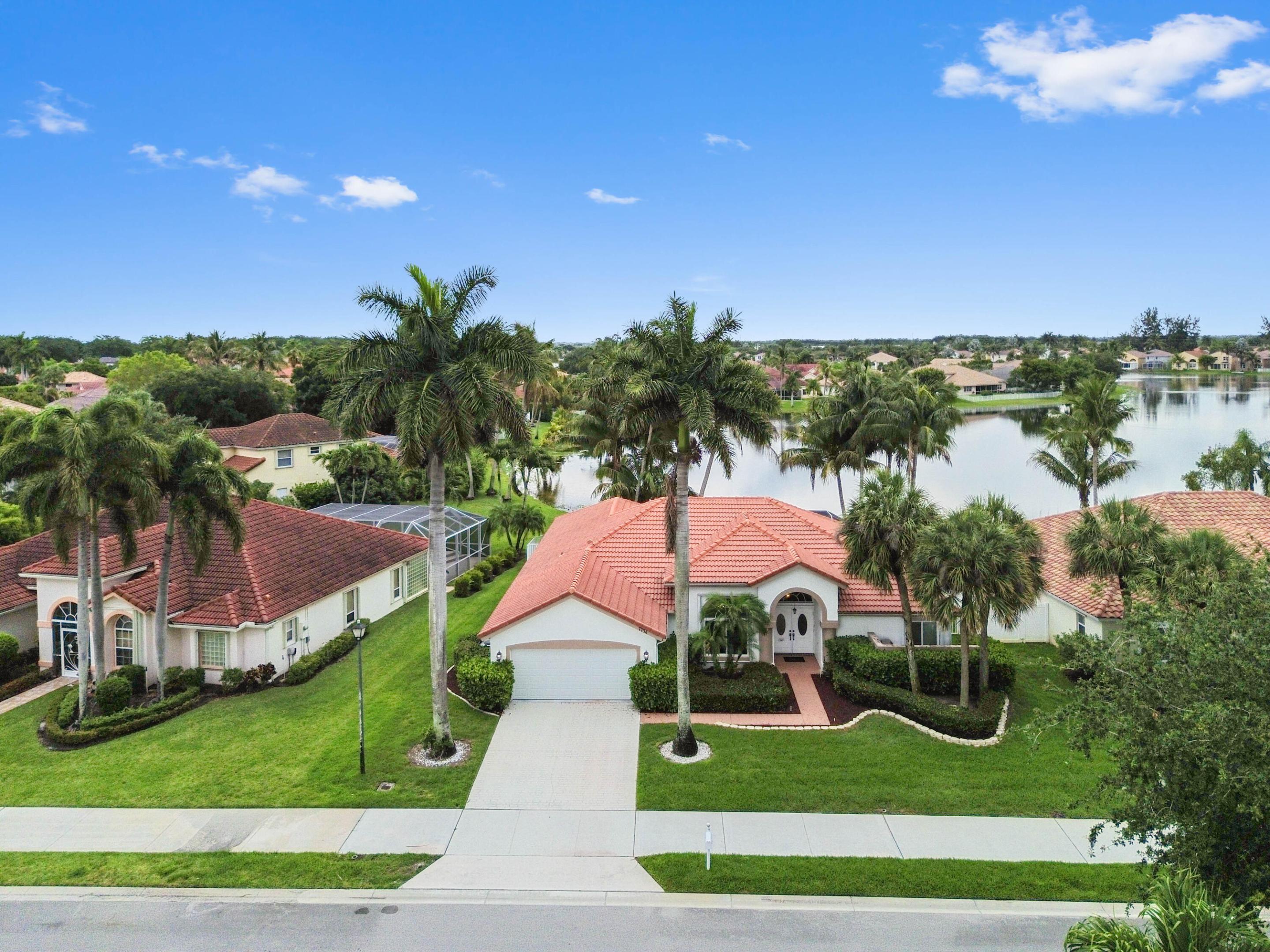 LAKE CHARLESTON - Residential