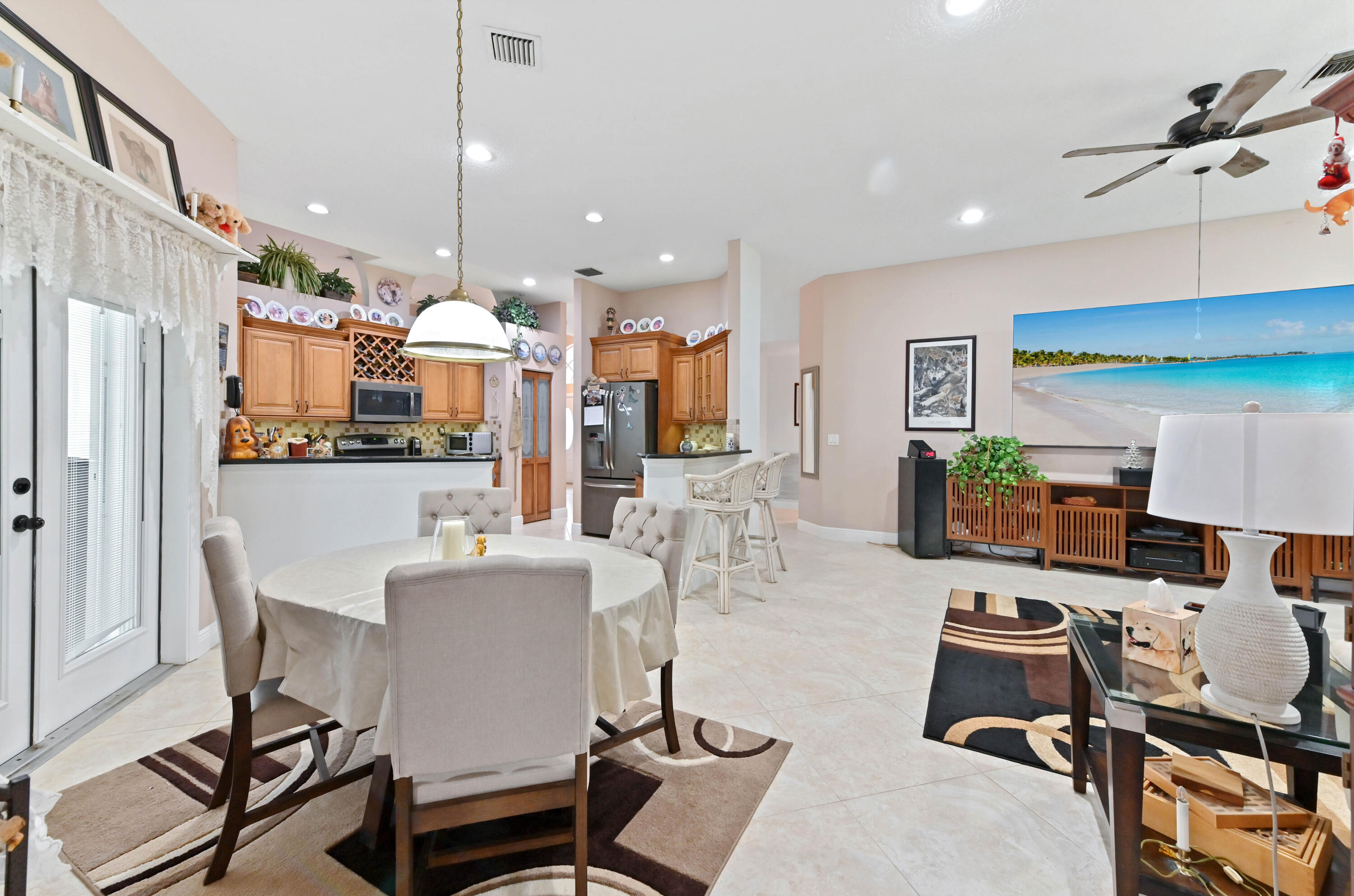 LAKE CHARLESTON - Residential