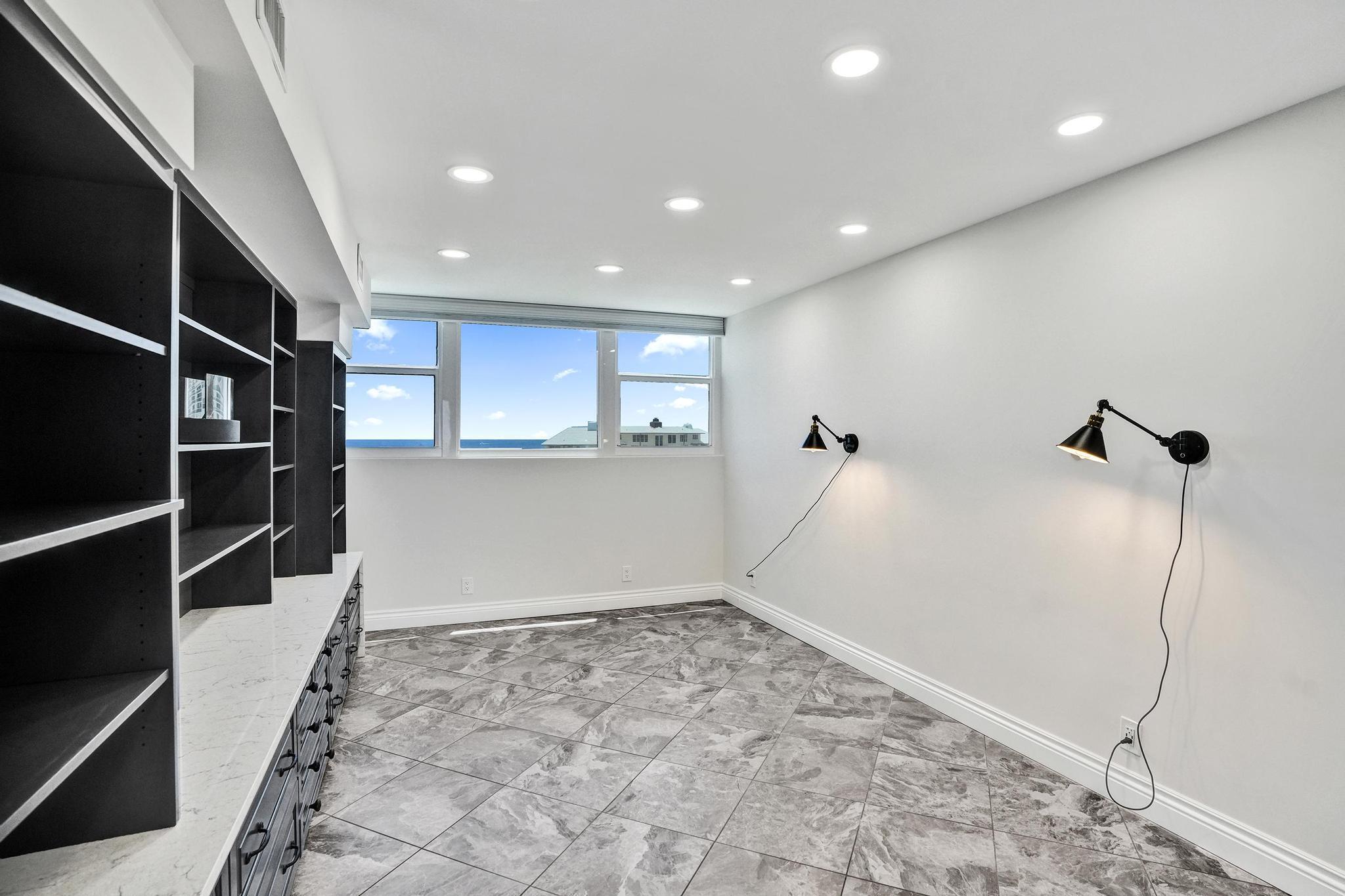 BREAKWATER TOWERS CO-OP - Residential